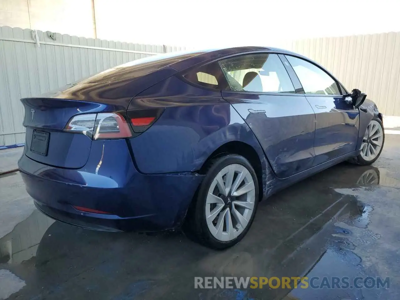 3 fotografías del automóvil dañado 5YJ3E1EA2PF384090 TESLA MODEL 3 2023