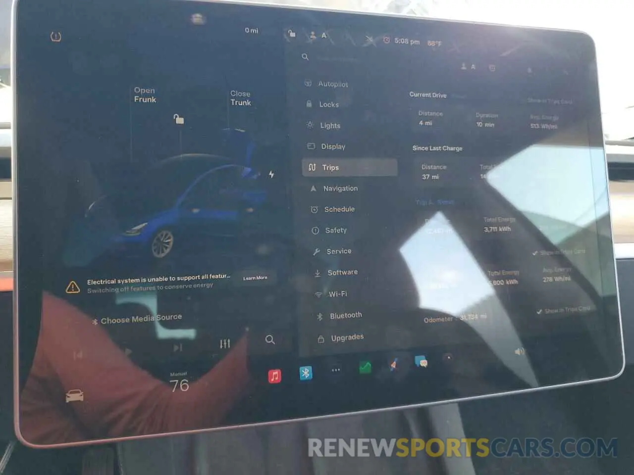 9 fotografías del automóvil dañado 5YJ3E1EA2PF384090 TESLA MODEL 3 2023