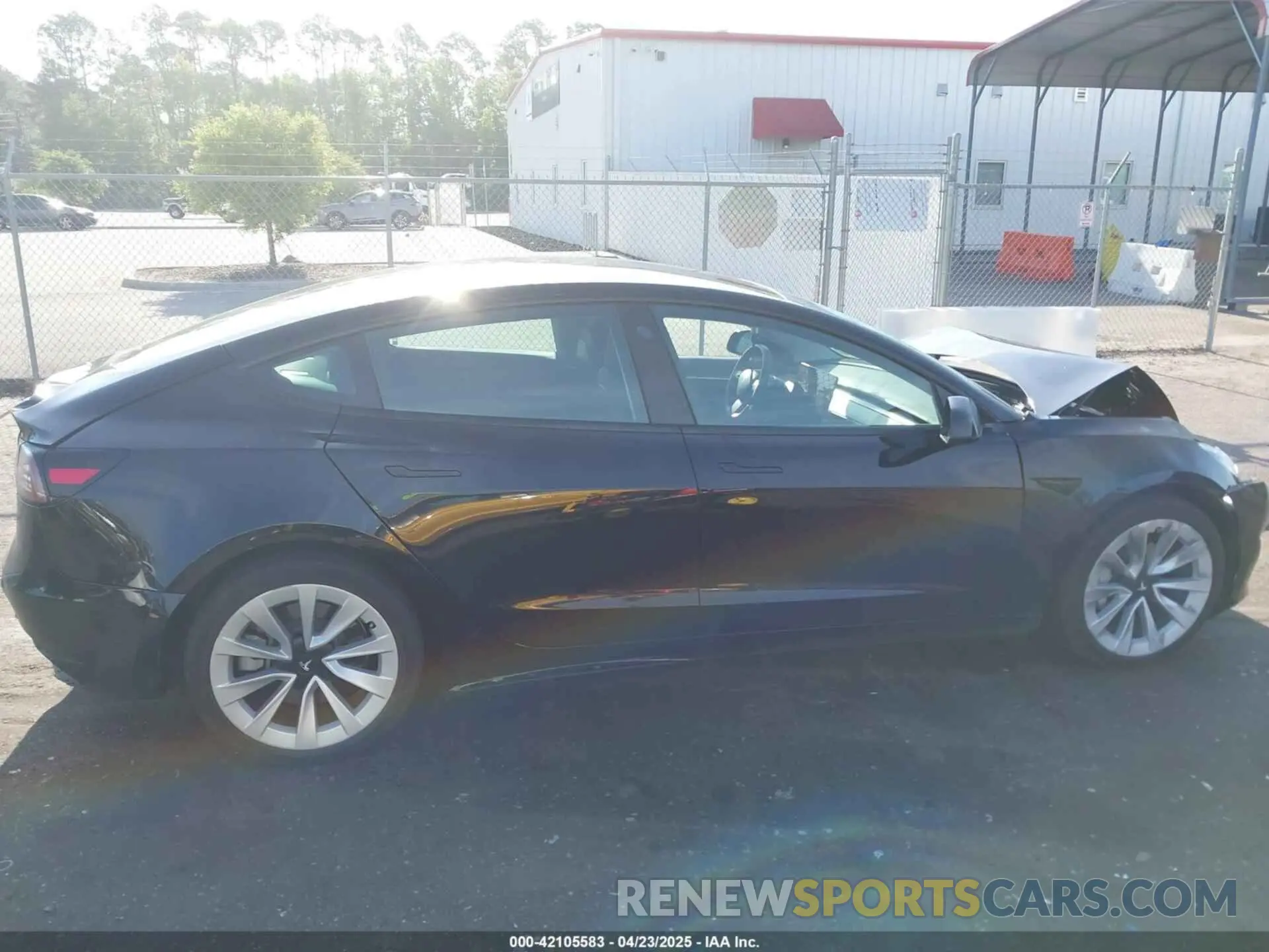 13 fotografías del automóvil dañado 5YJ3E1EA2PF437967 TESLA MODEL 3 2023