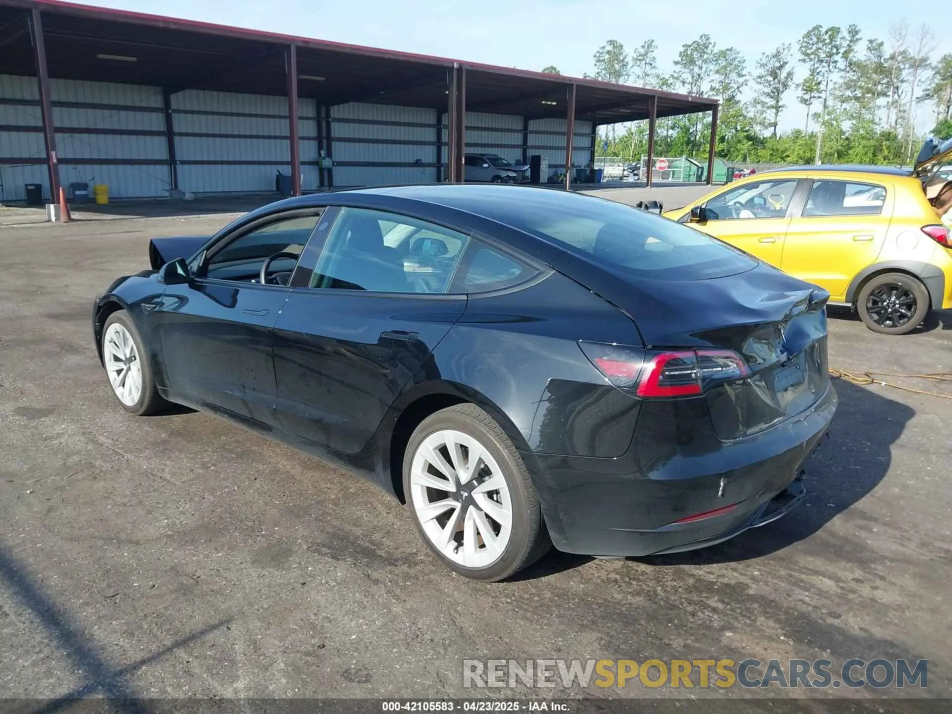 3 fotografías del automóvil dañado 5YJ3E1EA2PF437967 TESLA MODEL 3 2023