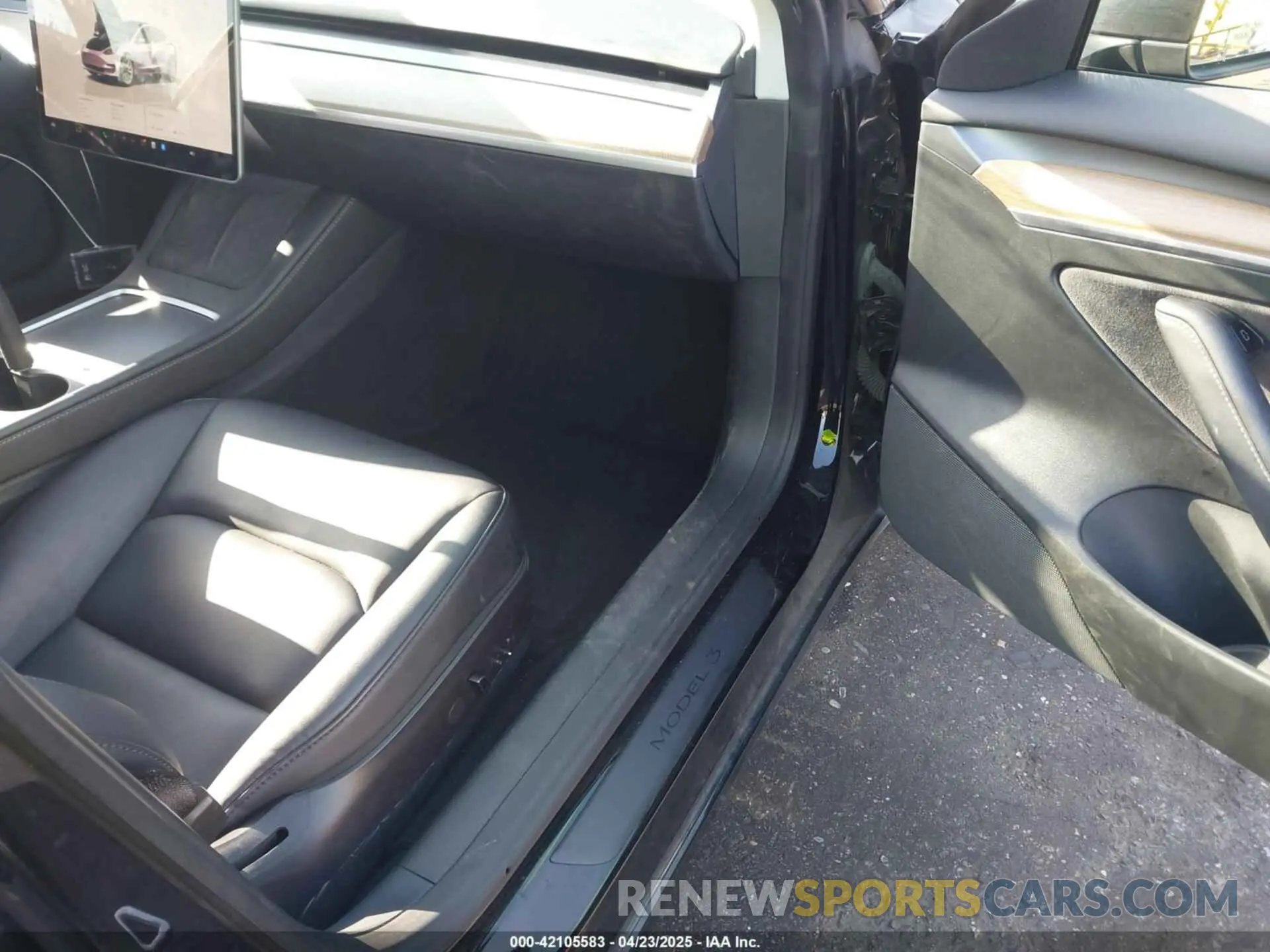 5 fotografías del automóvil dañado 5YJ3E1EA2PF437967 TESLA MODEL 3 2023