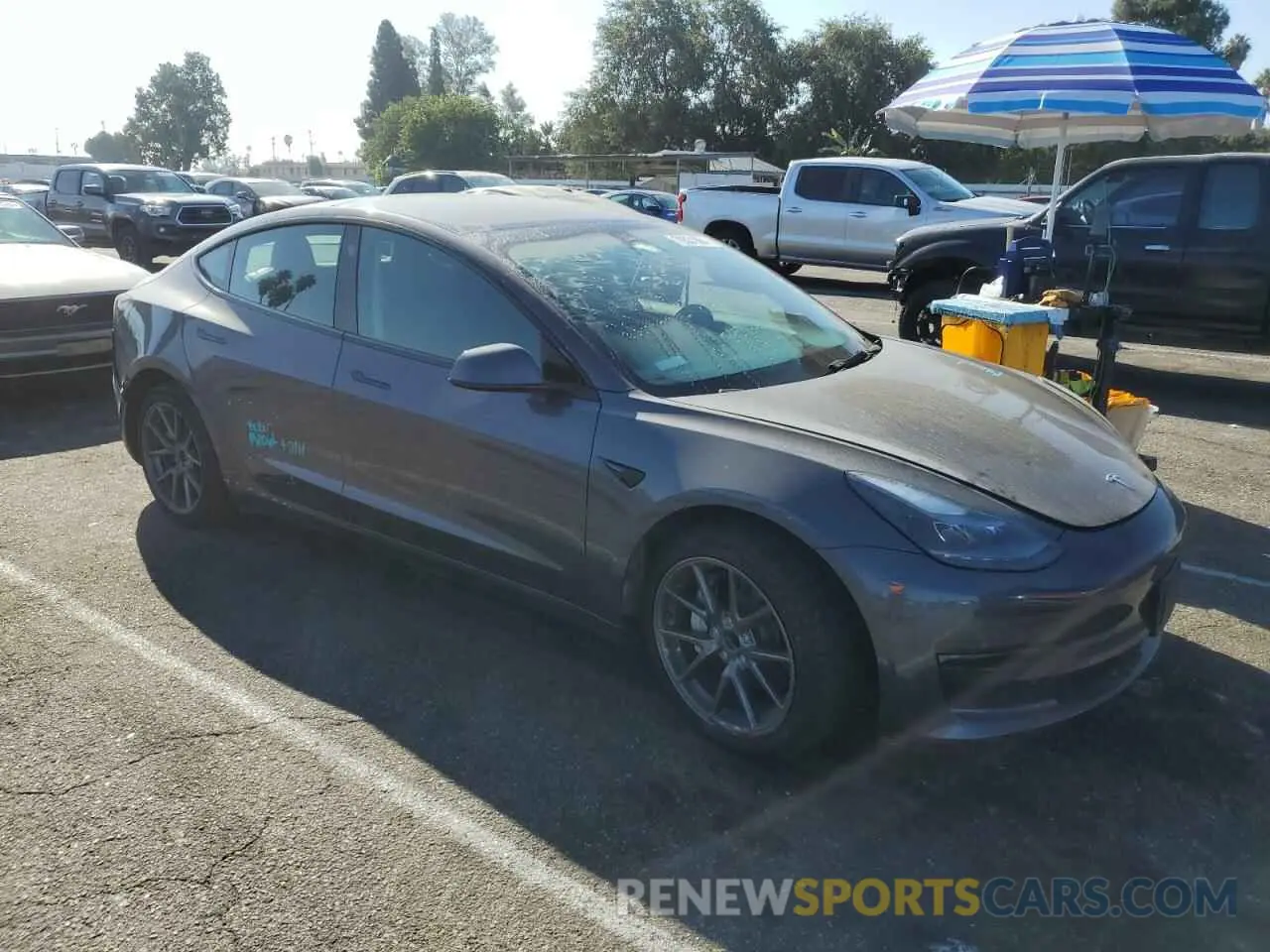 4 fotografías del automóvil dañado 5YJ3E1EA2PF448029 TESLA MODEL 3 2023
