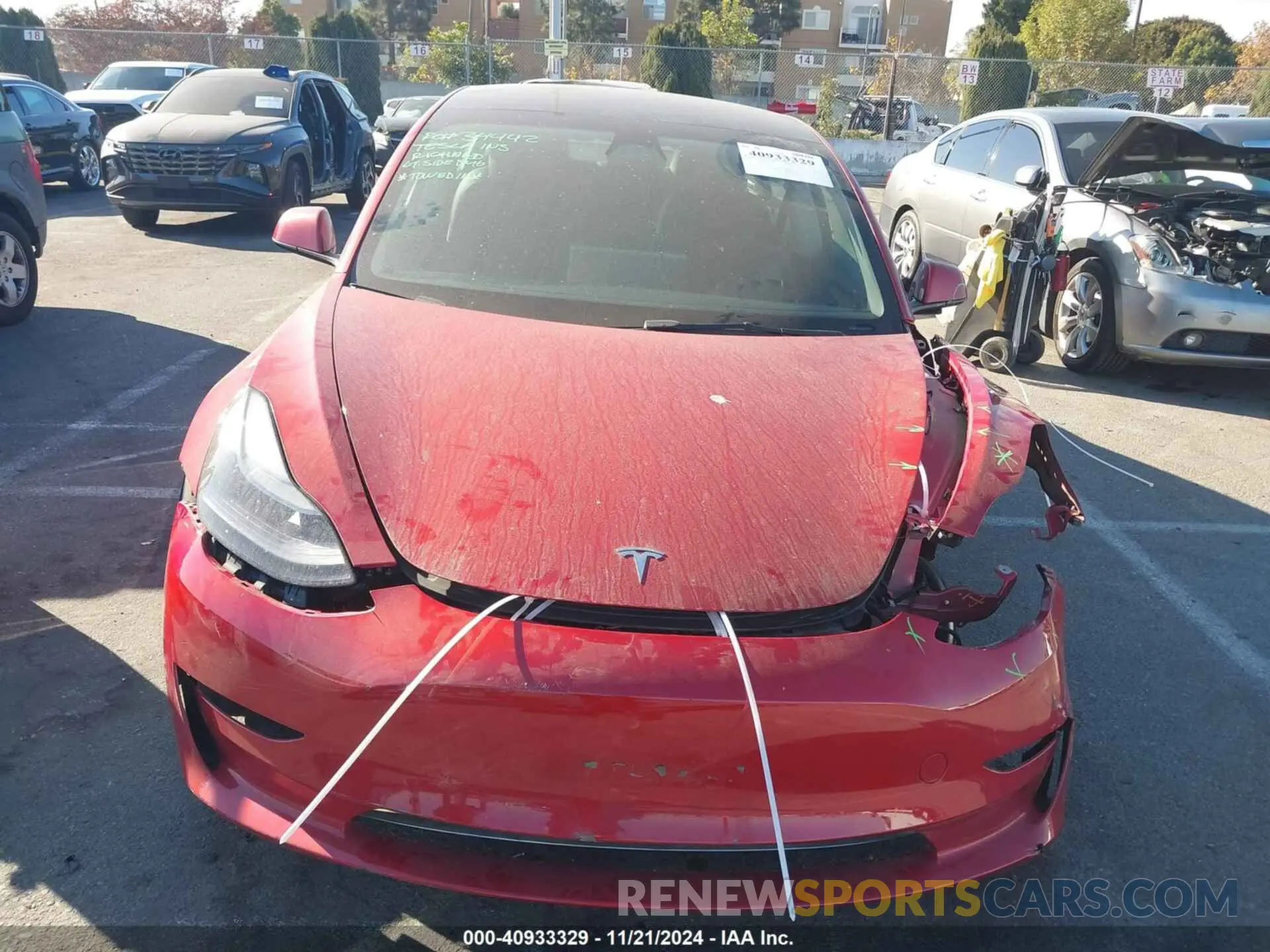 12 fotografías del automóvil dañado 5YJ3E1EA2PF451156 TESLA MODEL 3 2023