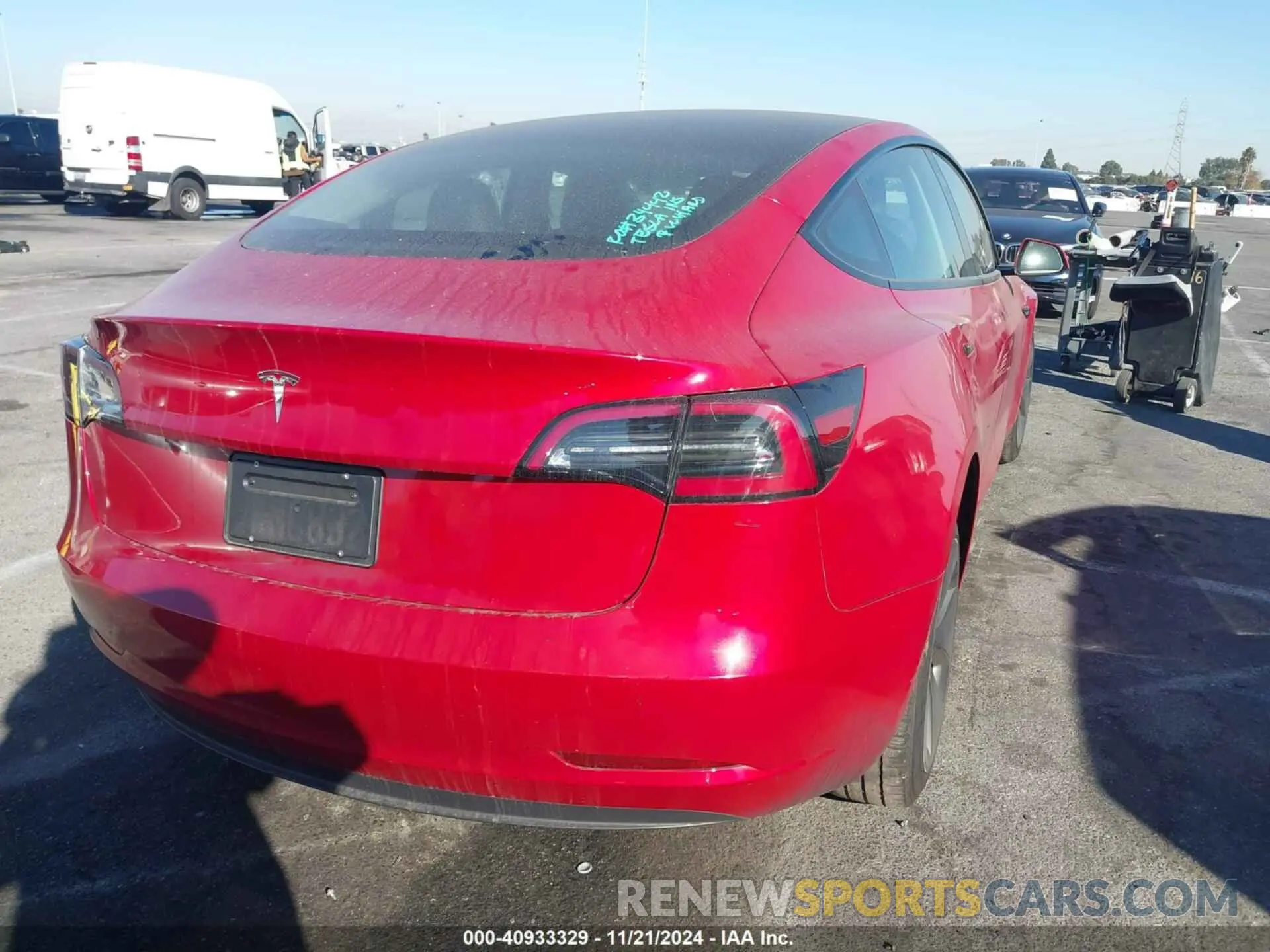 16 fotografías del automóvil dañado 5YJ3E1EA2PF451156 TESLA MODEL 3 2023