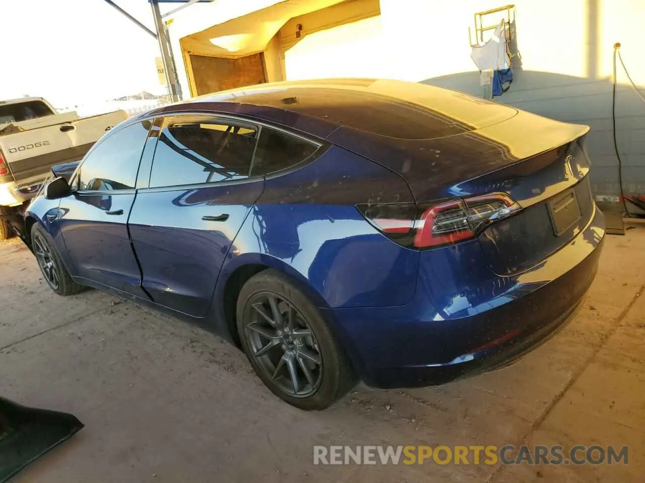 2 fotografías del automóvil dañado 5YJ3E1EA2PF458933 TESLA MODEL 3 2023