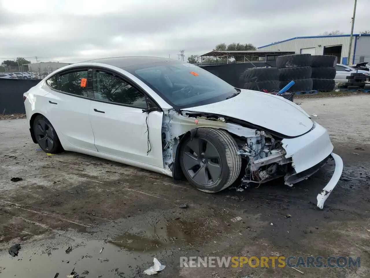 4 fotografías del automóvil dañado 5YJ3E1EA2PF463601 TESLA MODEL 3 2023