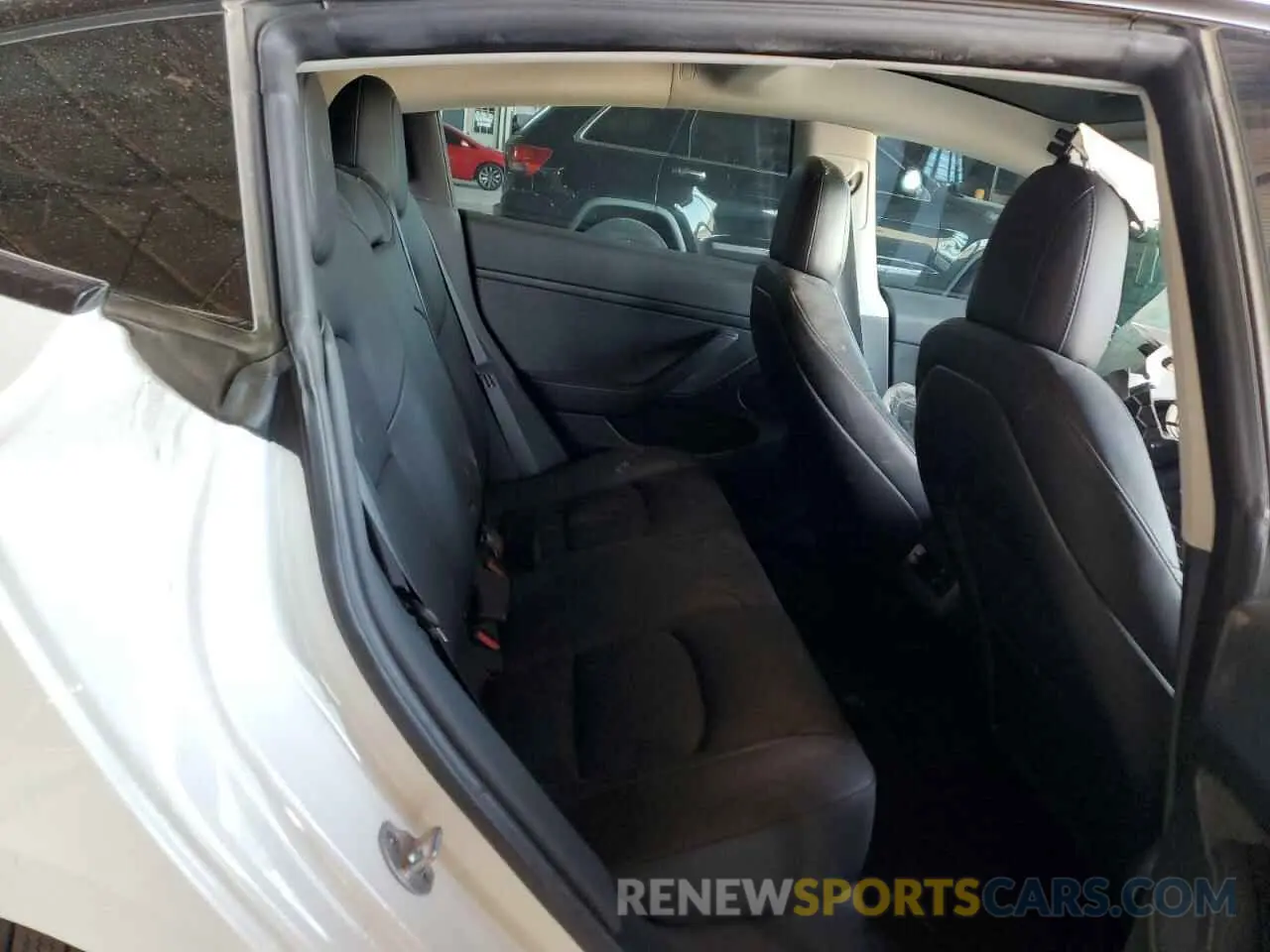 10 fotografías del automóvil dañado 5YJ3E1EA2PF471049 TESLA MODEL 3 2023