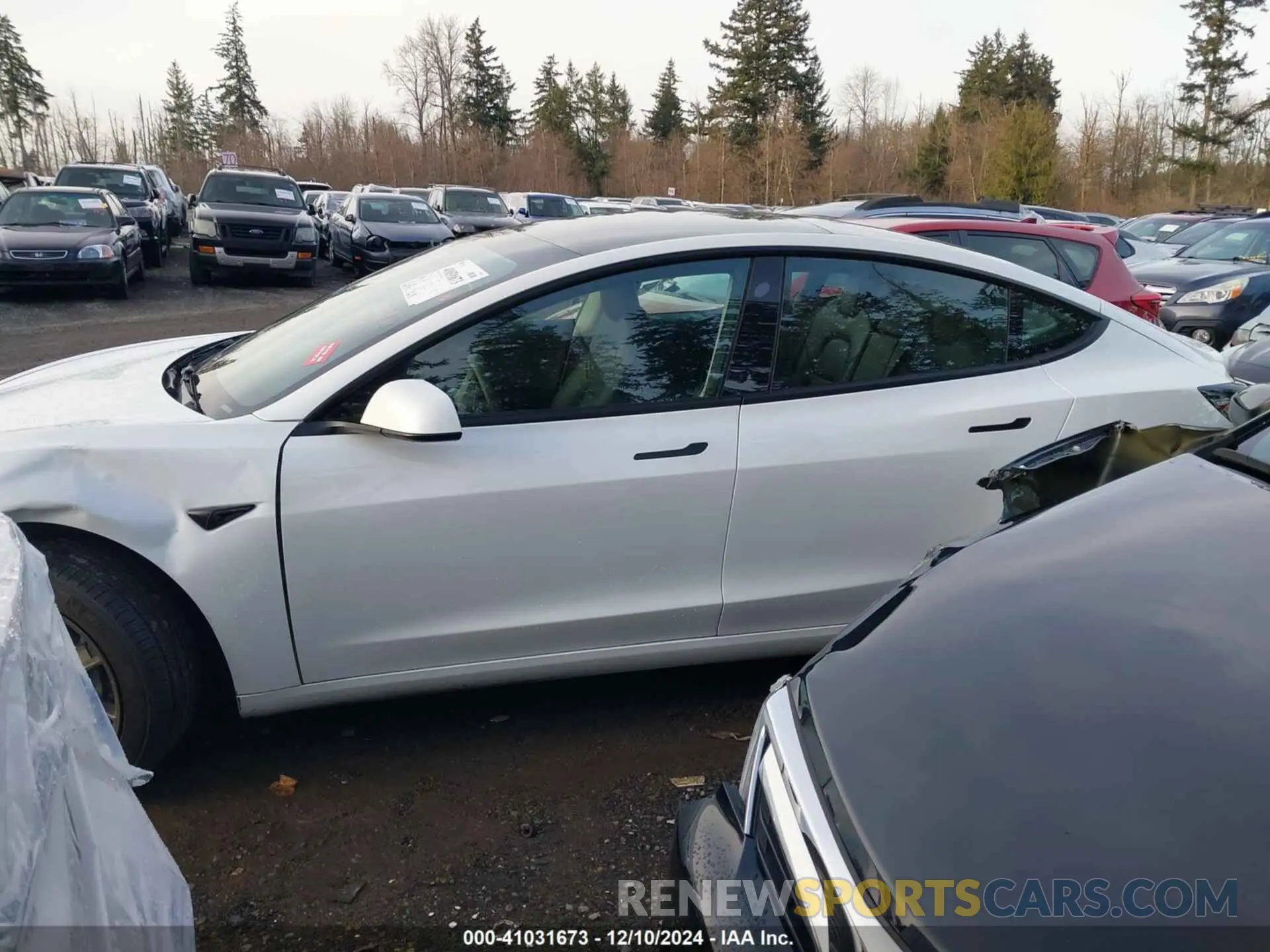 14 fotografías del automóvil dañado 5YJ3E1EA2PF474243 TESLA MODEL 3 2023