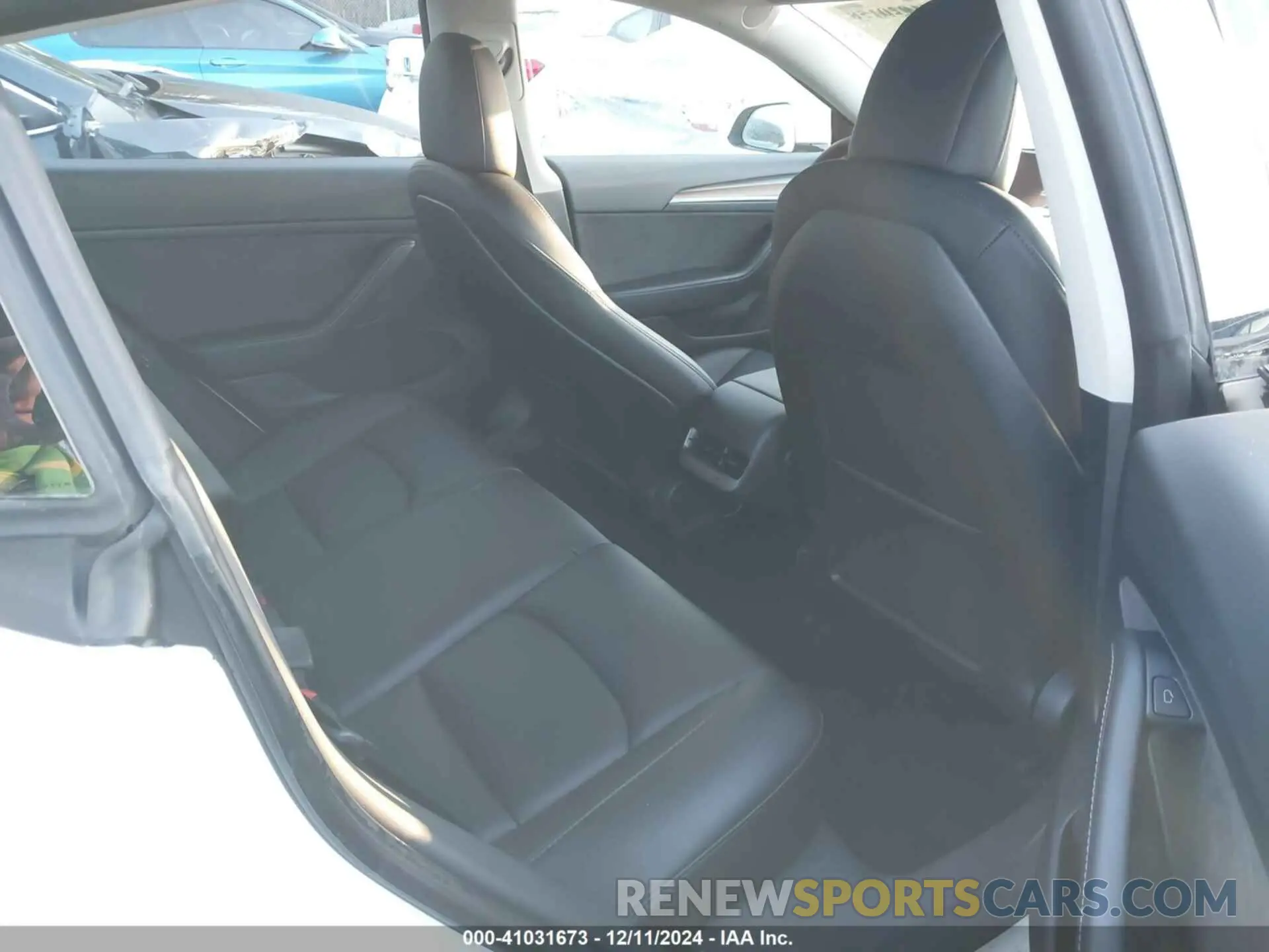 8 fotografías del automóvil dañado 5YJ3E1EA2PF474243 TESLA MODEL 3 2023