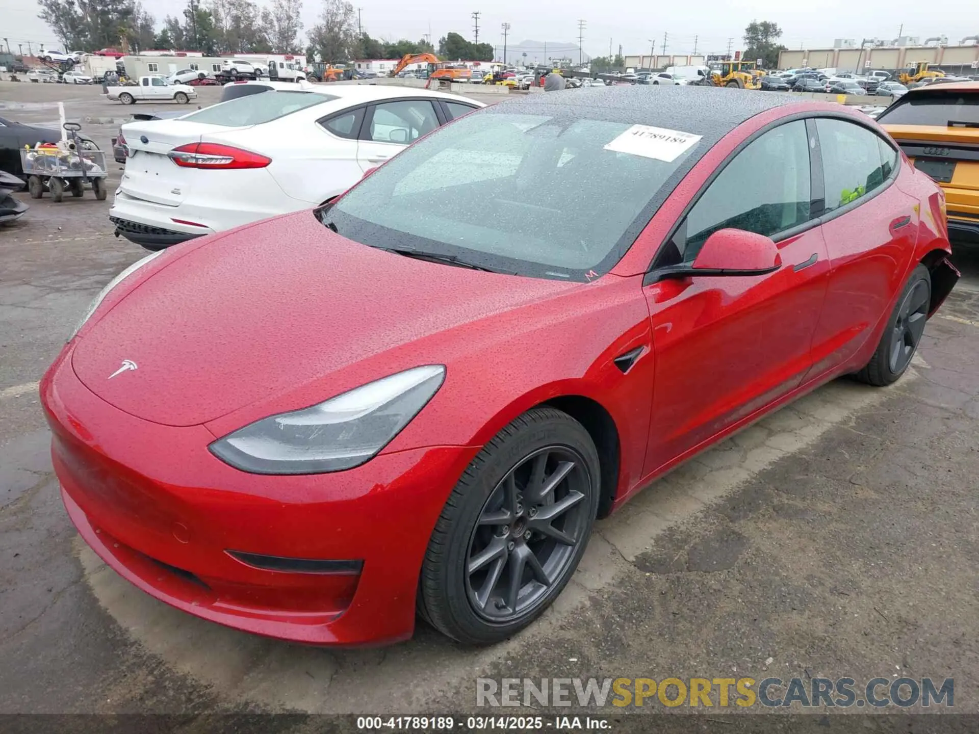 2 fotografías del automóvil dañado 5YJ3E1EA2PF476140 TESLA MODEL 3 2023