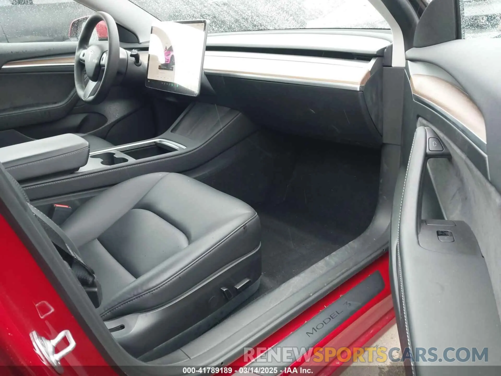 5 fotografías del automóvil dañado 5YJ3E1EA2PF476140 TESLA MODEL 3 2023