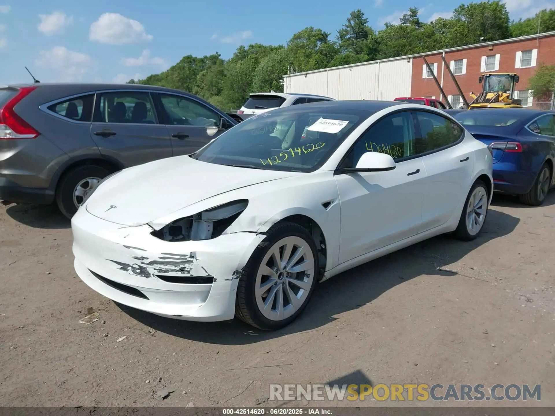 2 fotografías del automóvil dañado 5YJ3E1EA2PF484335 TESLA MODEL 3 2023