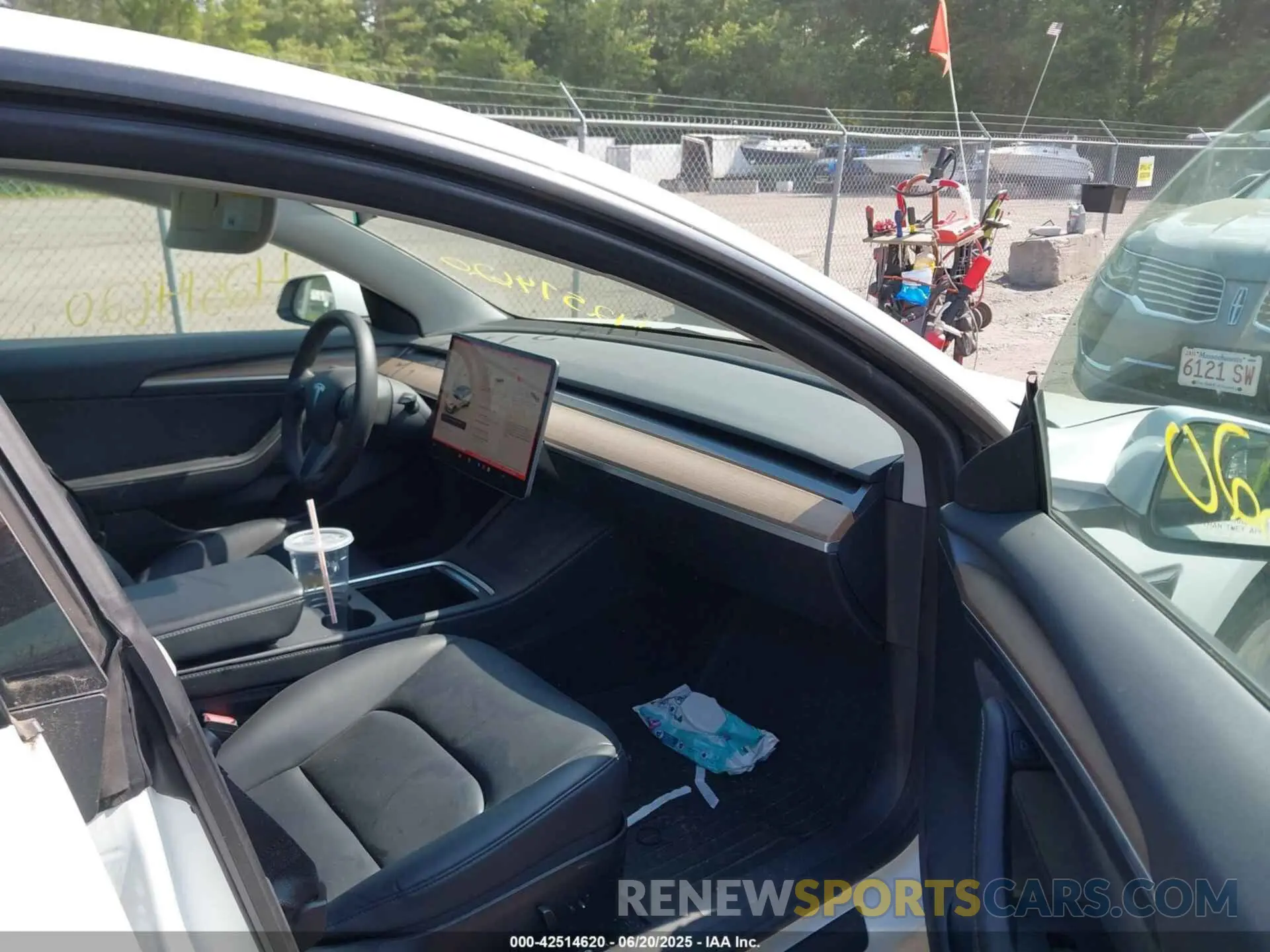 5 fotografías del automóvil dañado 5YJ3E1EA2PF484335 TESLA MODEL 3 2023