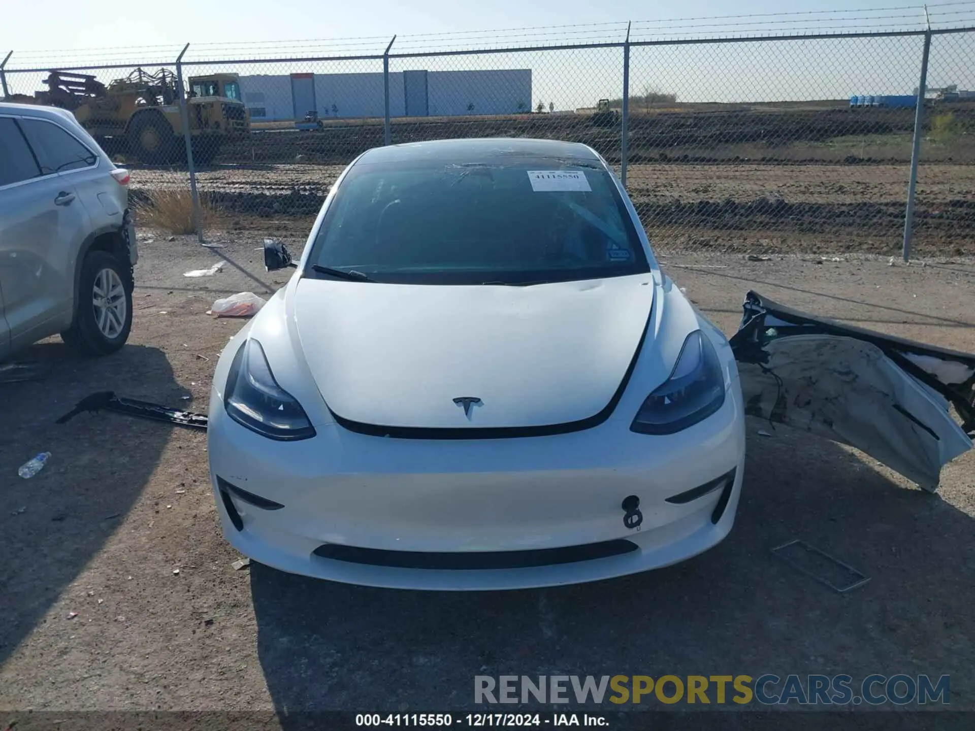 13 fotografías del automóvil dañado 5YJ3E1EA2PF500923 TESLA MODEL 3 2023