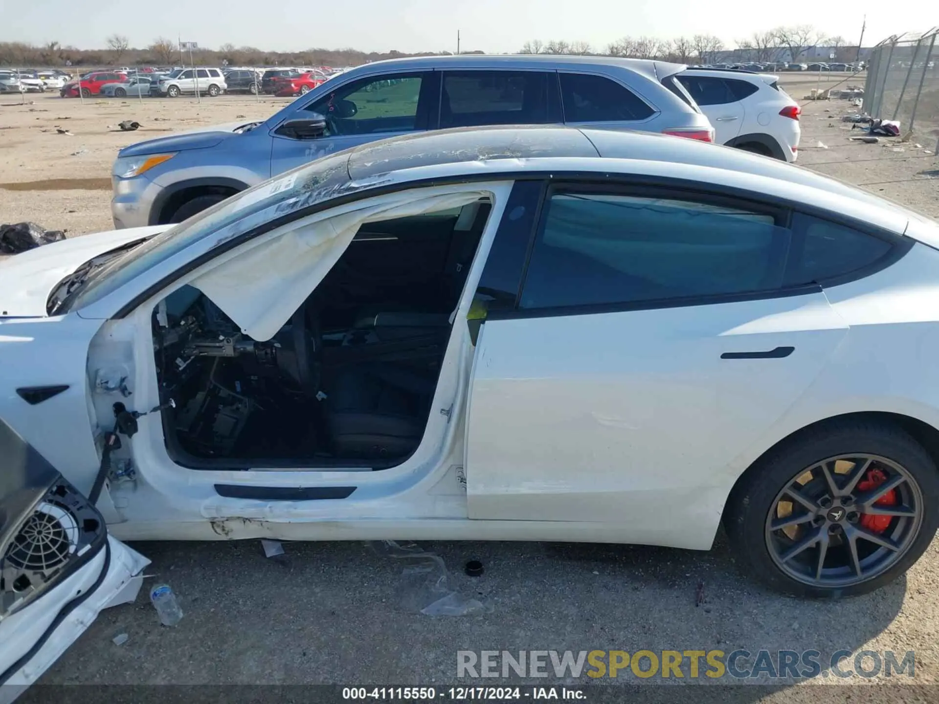 15 fotografías del automóvil dañado 5YJ3E1EA2PF500923 TESLA MODEL 3 2023