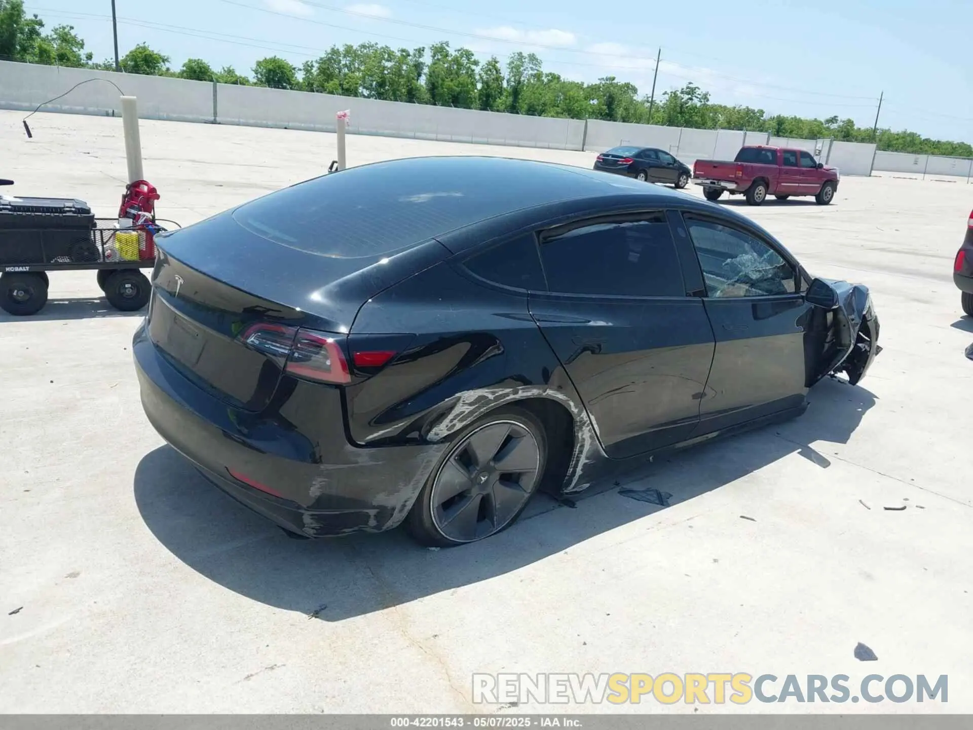 4 fotografías del automóvil dañado 5YJ3E1EA2PF501375 TESLA MODEL 3 2023