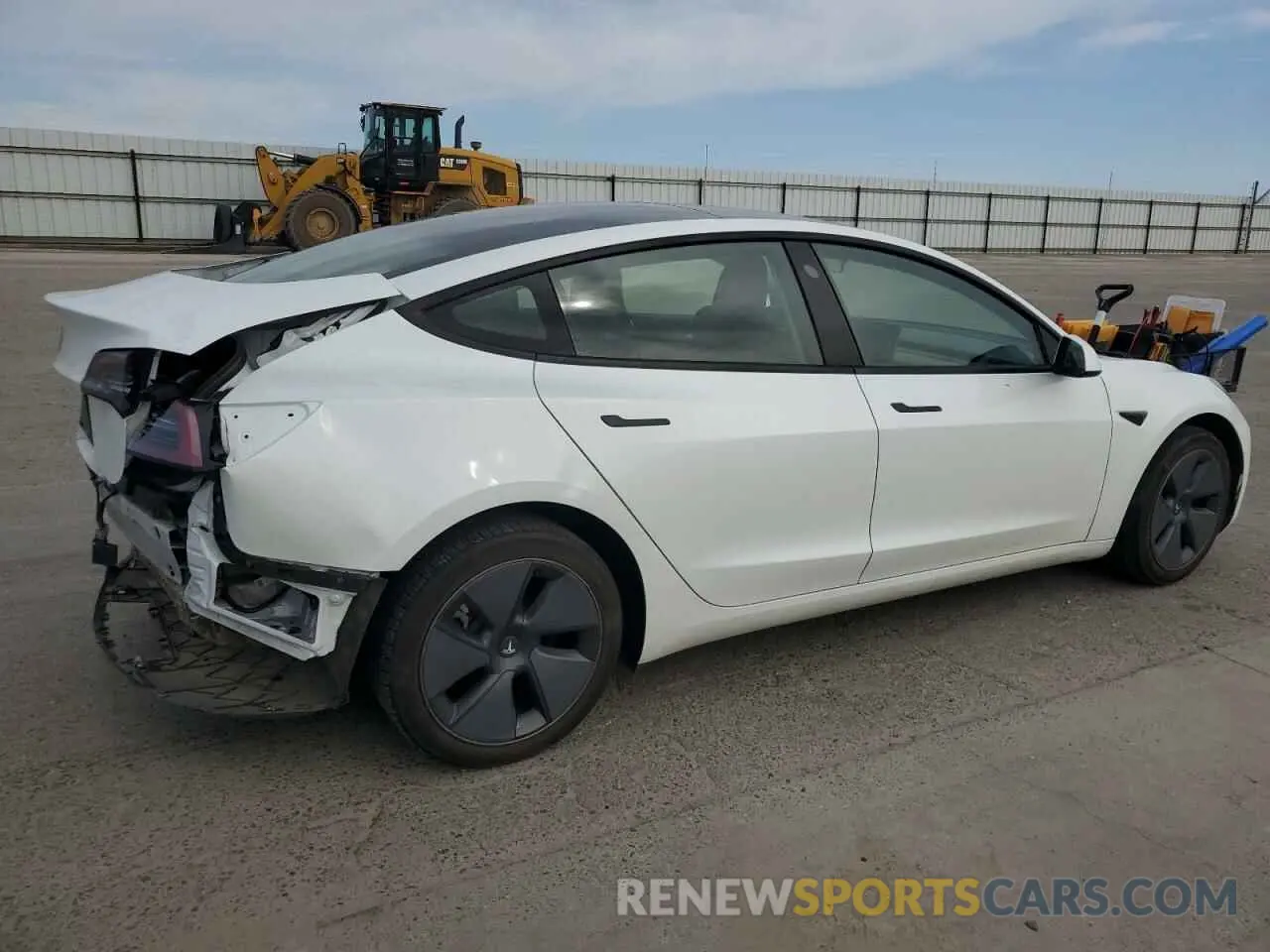 3 fotografías del automóvil dañado 5YJ3E1EA2PF514806 TESLA MODEL 3 2023