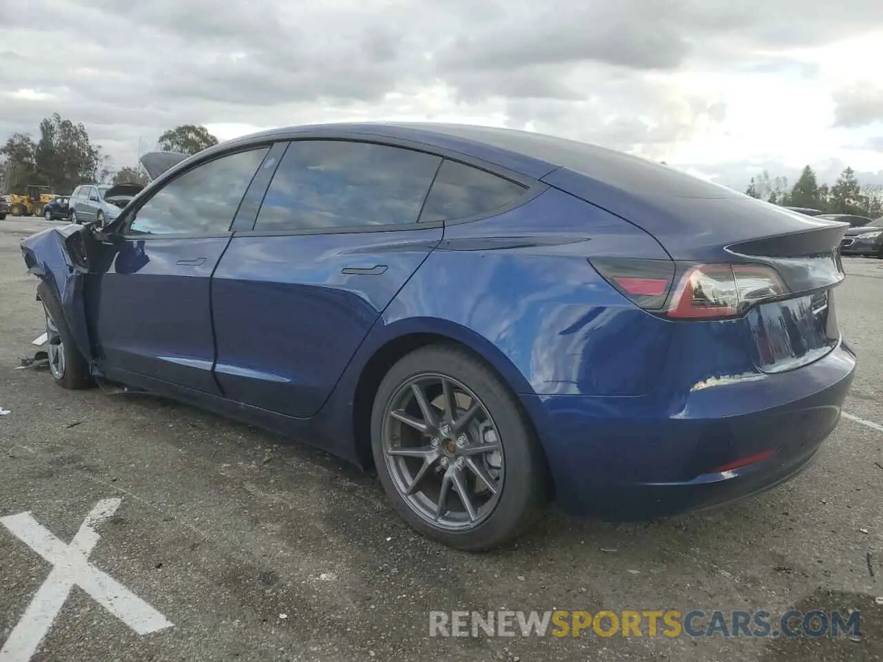 2 fotografías del automóvil dañado 5YJ3E1EA2PF515910 TESLA MODEL 3 2023
