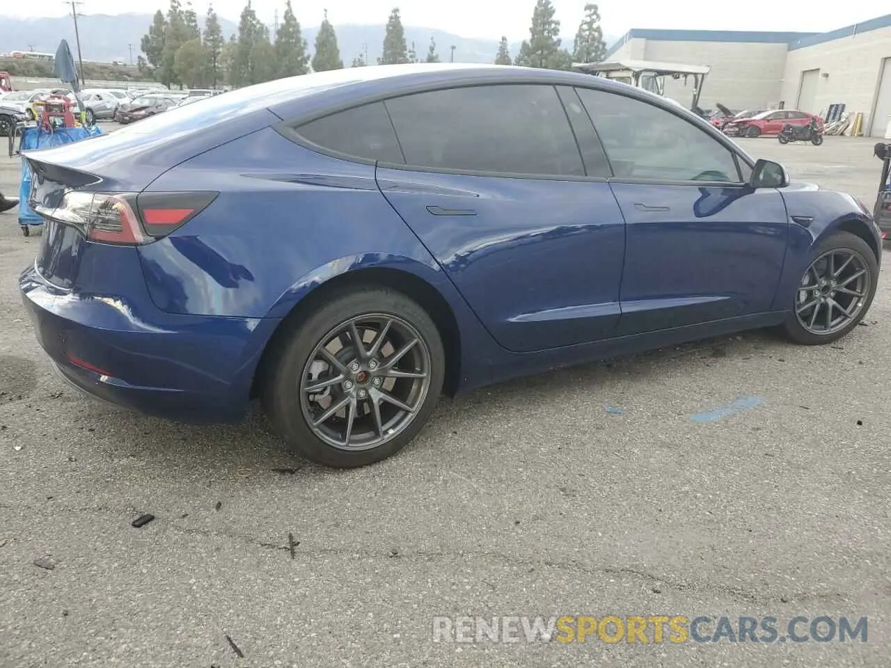 3 fotografías del automóvil dañado 5YJ3E1EA2PF515910 TESLA MODEL 3 2023
