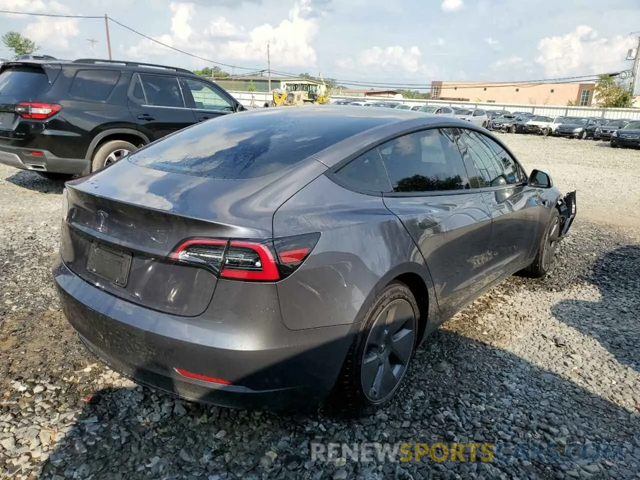 3 fotografías del automóvil dañado 5YJ3E1EA2PF544386 TESLA MODEL 3 2023