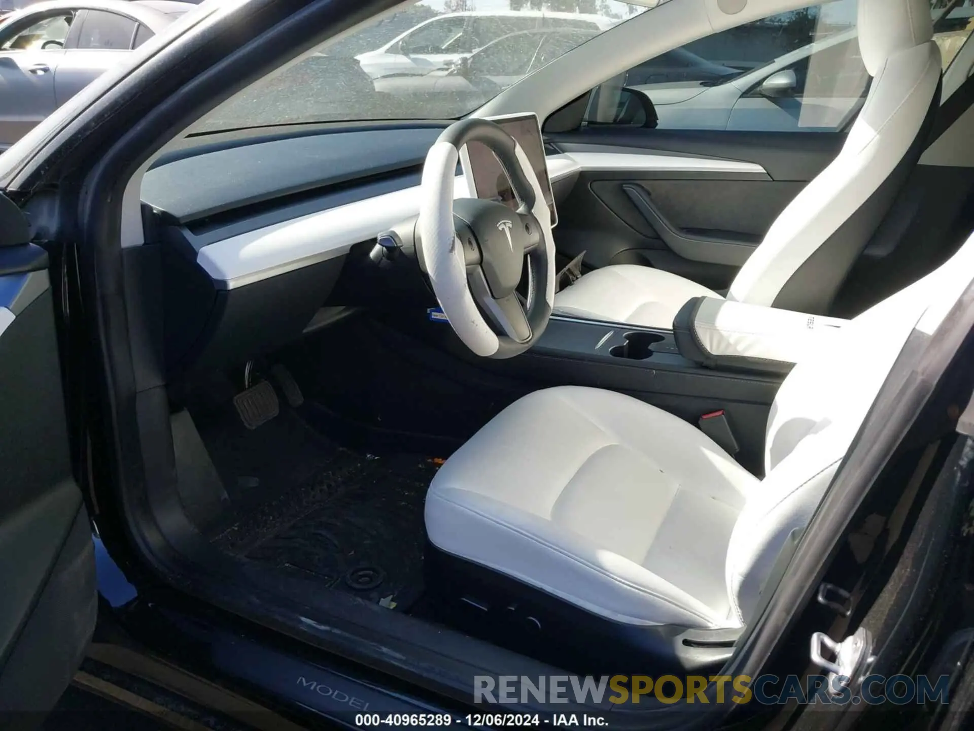 22 fotografías del automóvil dañado 5YJ3E1EA2PF584631 TESLA MODEL 3 2023