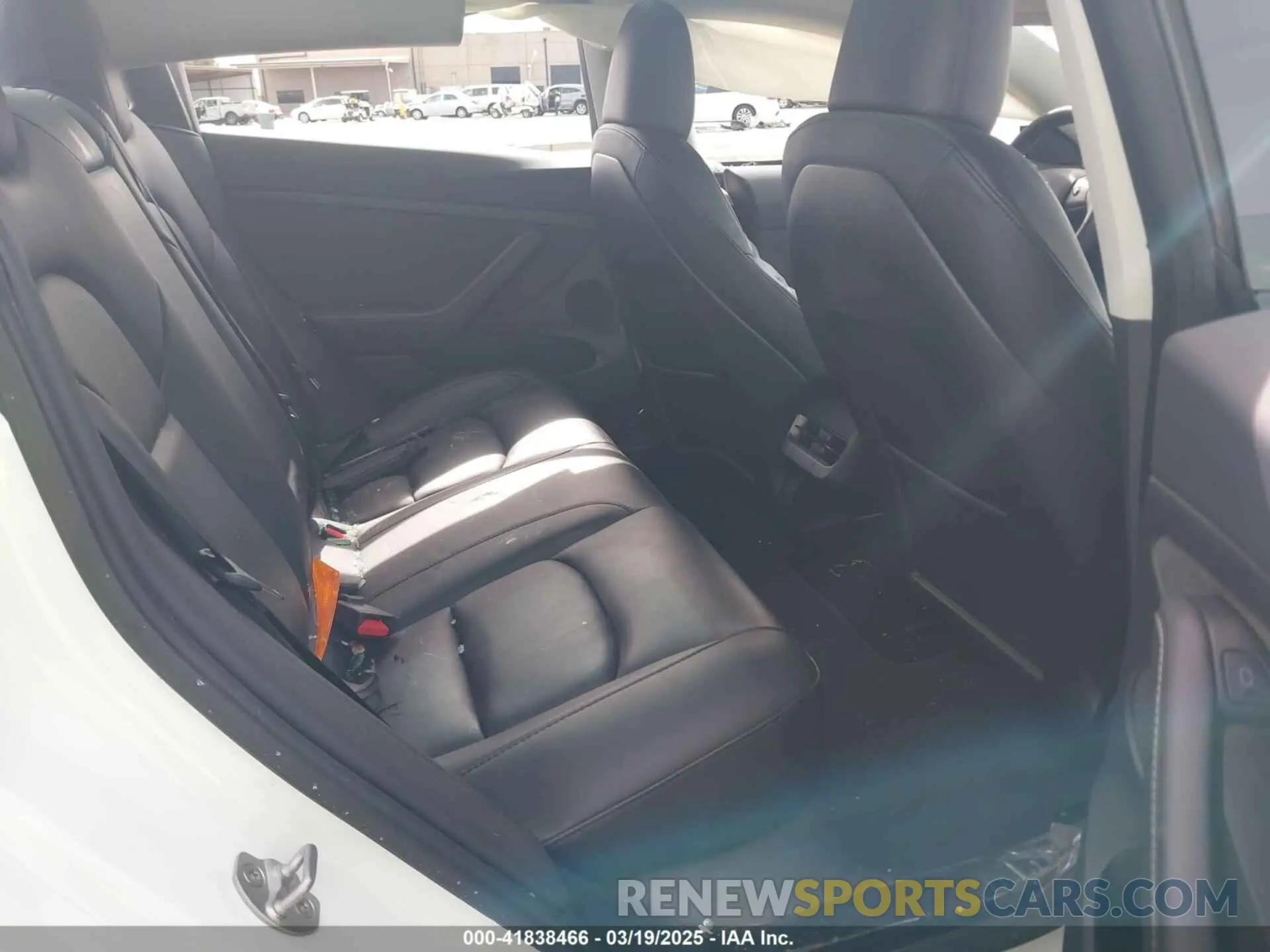 8 fotografías del automóvil dañado 5YJ3E1EA2PF606563 TESLA MODEL 3 2023