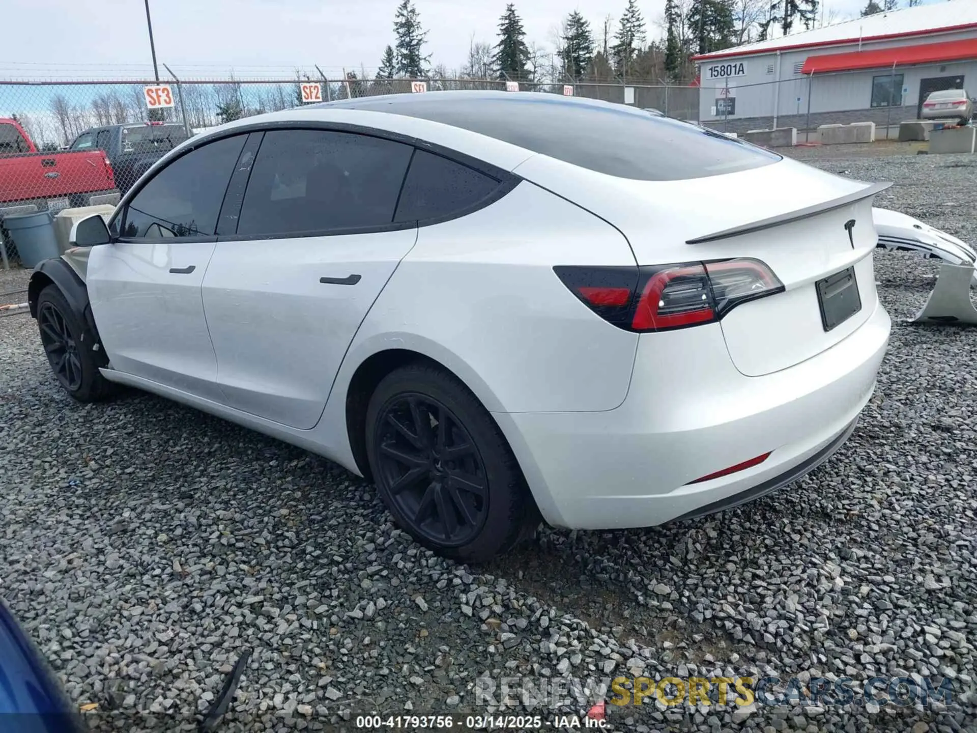 3 fotografías del automóvil dañado 5YJ3E1EA2PF612427 TESLA MODEL 3 2023