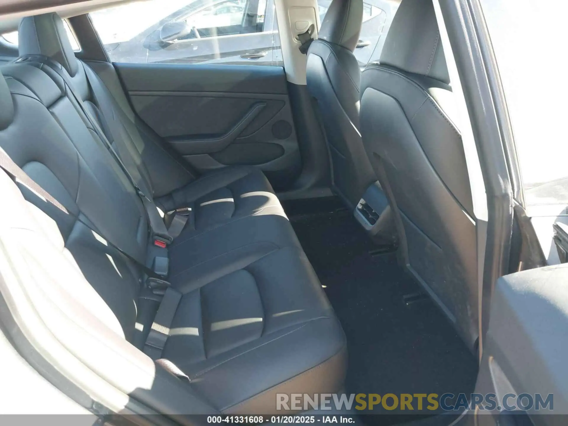 8 fotografías del automóvil dañado 5YJ3E1EA2PF615974 TESLA MODEL 3 2023