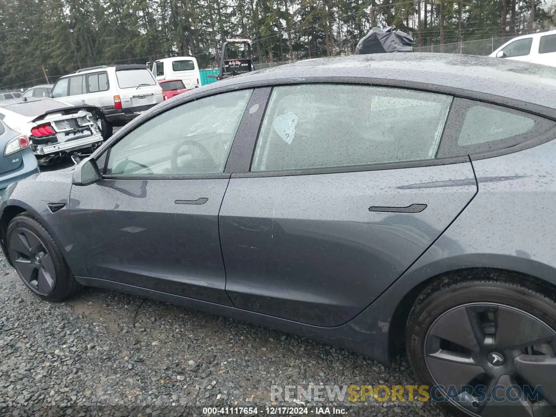 14 fotografías del automóvil dañado 5YJ3E1EA2PF619183 TESLA MODEL 3 2023
