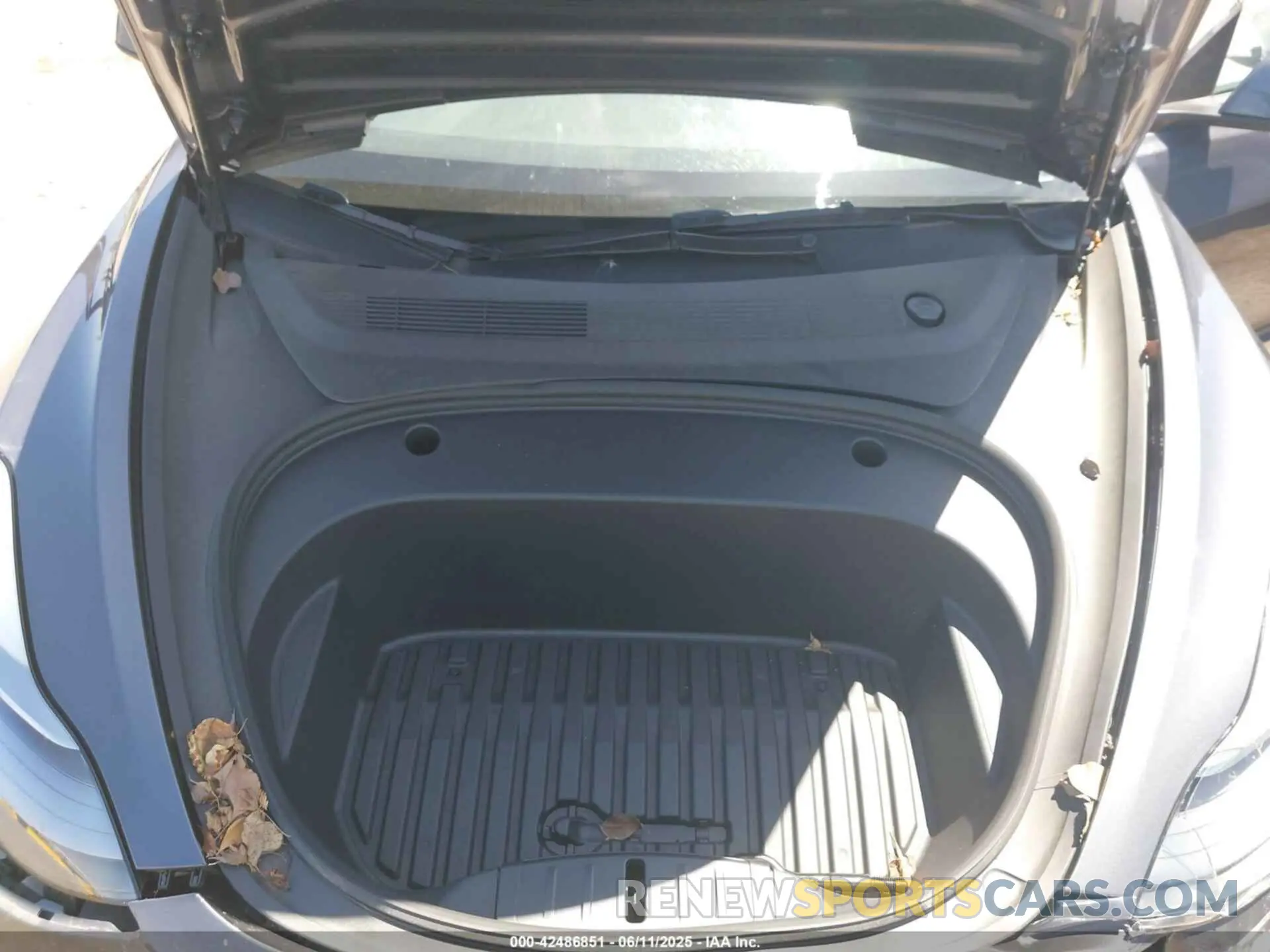 10 fotografías del automóvil dañado 5YJ3E1EA2PF639384 TESLA MODEL 3 2023