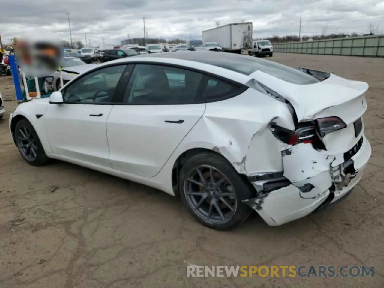 2 fotografías del automóvil dañado 5YJ3E1EA2PF642656 TESLA MODEL 3 2023