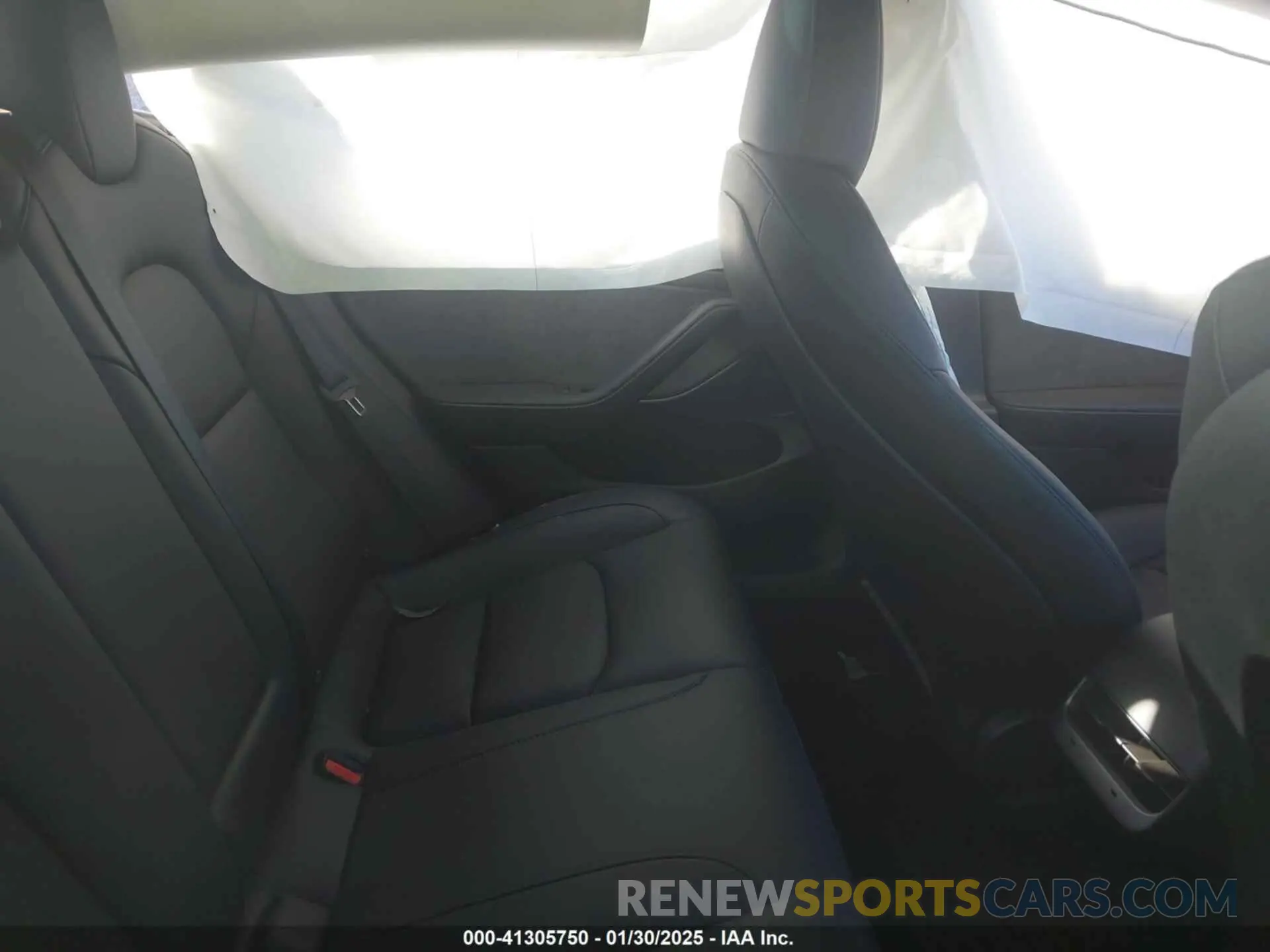 8 fotografías del automóvil dañado 5YJ3E1EA2PF644021 TESLA MODEL 3 2023