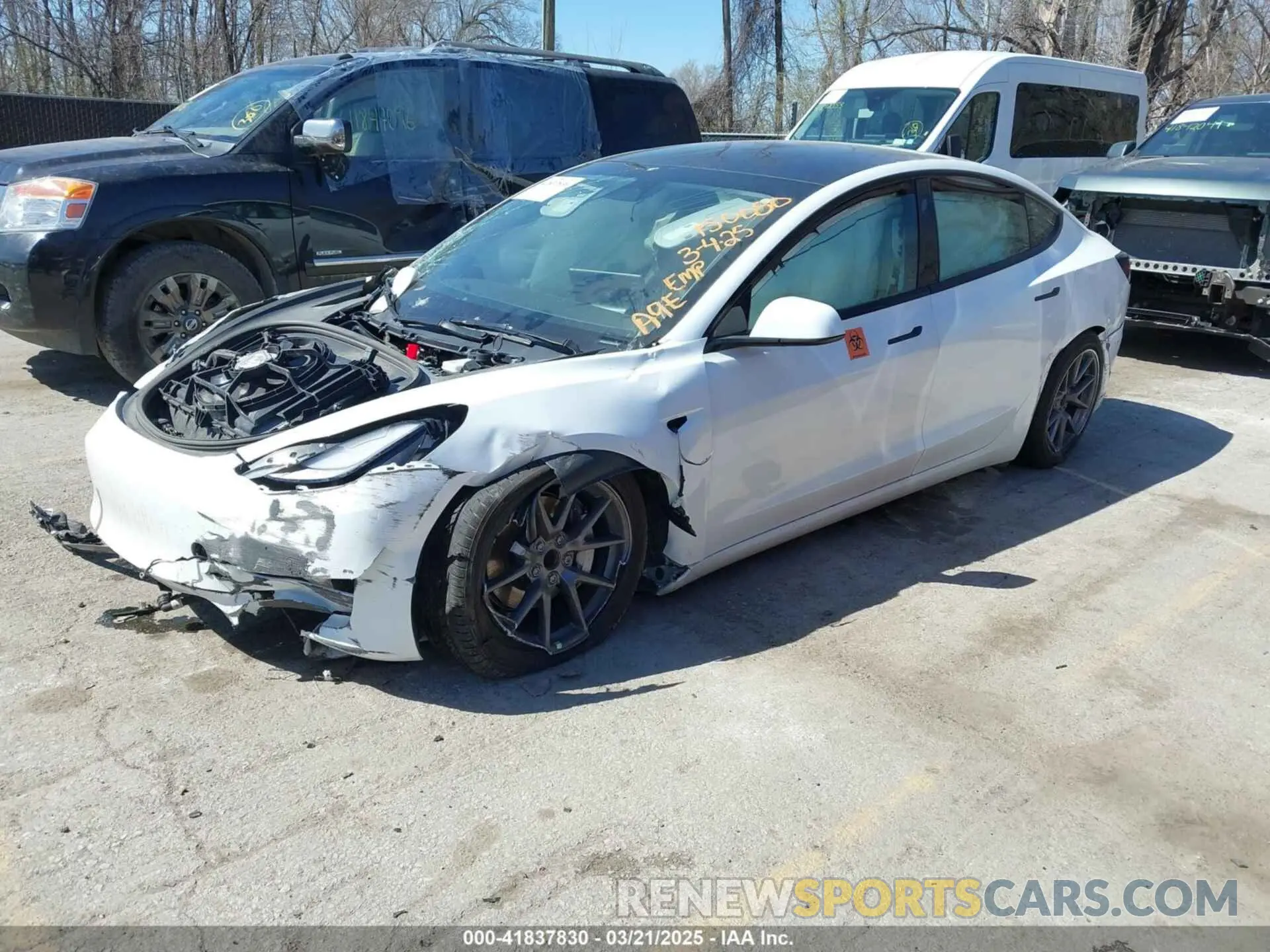 2 fotografías del automóvil dañado 5YJ3E1EA2PF652961 TESLA MODEL 3 2023