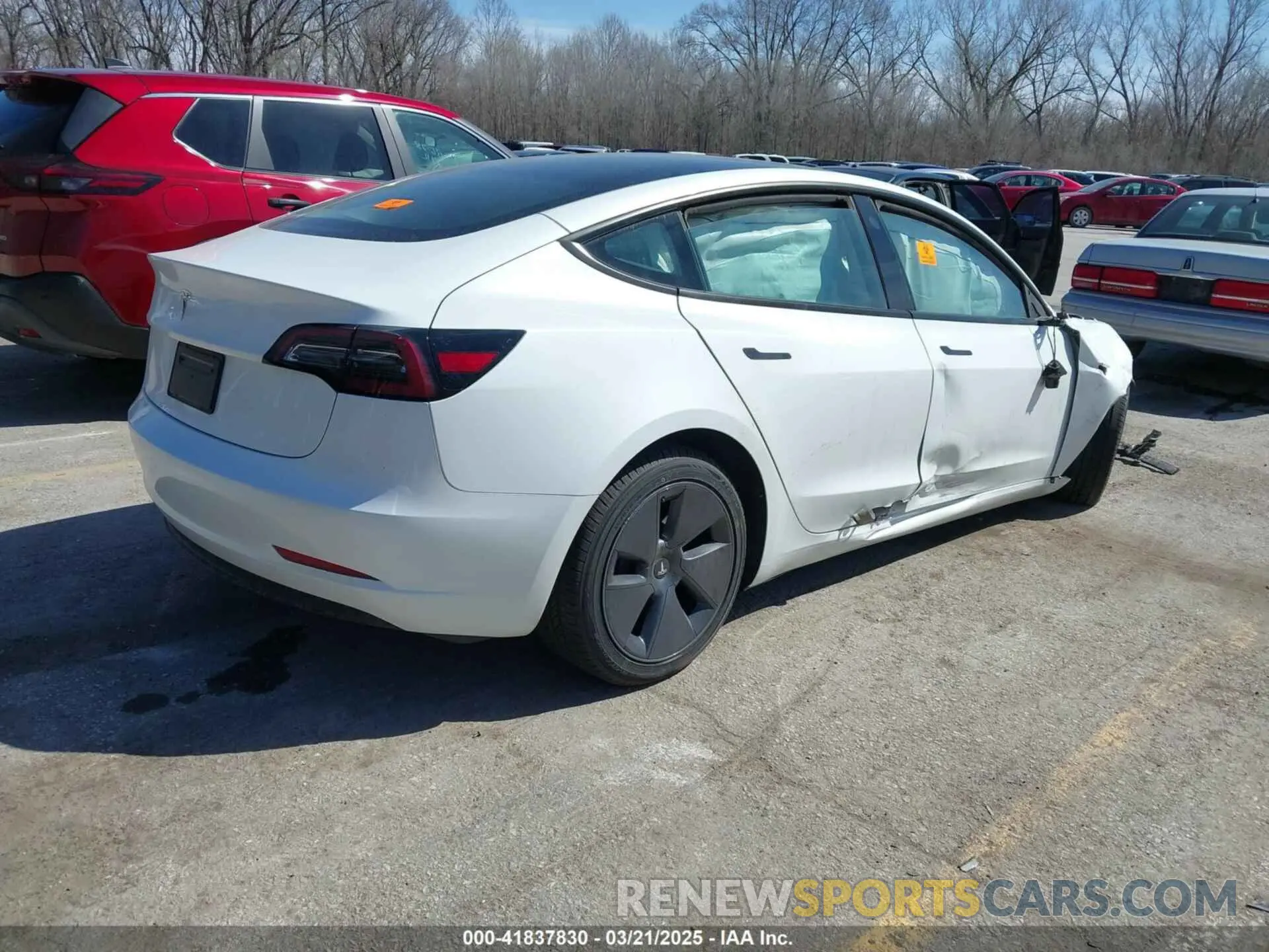 4 fotografías del automóvil dañado 5YJ3E1EA2PF652961 TESLA MODEL 3 2023