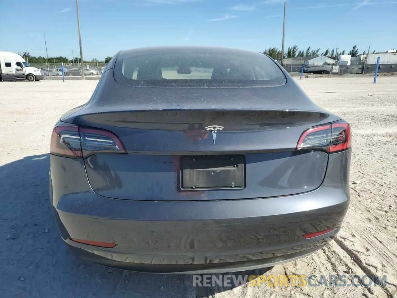 6 fotografías del automóvil dañado 5YJ3E1EA2PF670117 TESLA MODEL 3 2023