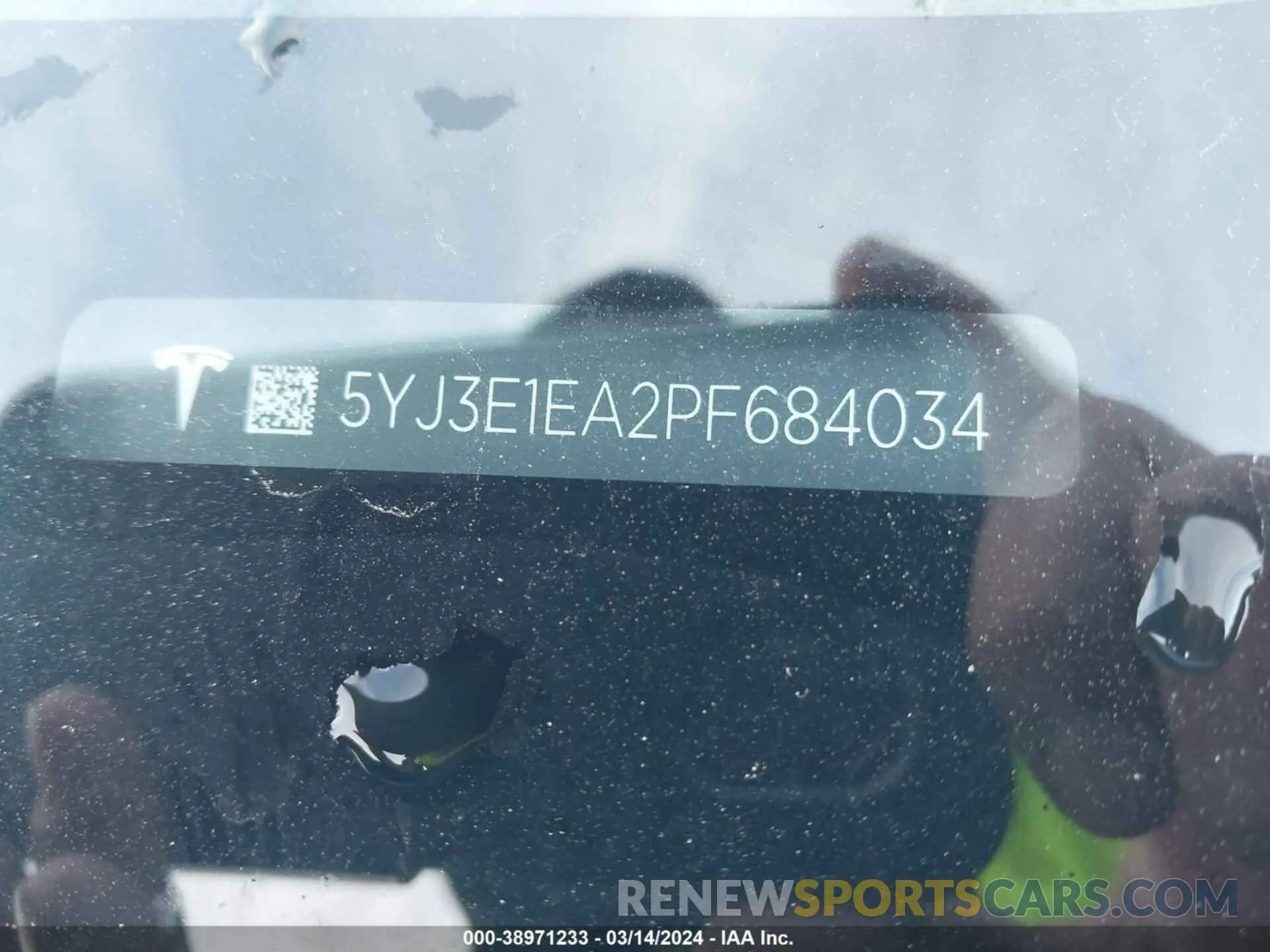 9 fotografías del automóvil dañado 5YJ3E1EA2PF684034 TESLA MODEL 3 2023