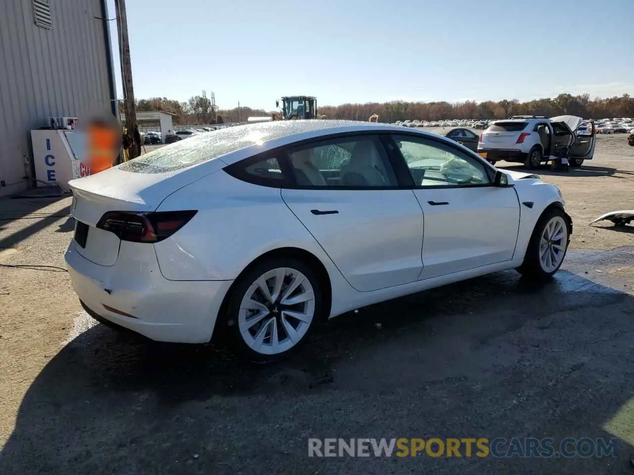 3 fotografías del automóvil dañado 5YJ3E1EA2PF696149 TESLA MODEL 3 2023