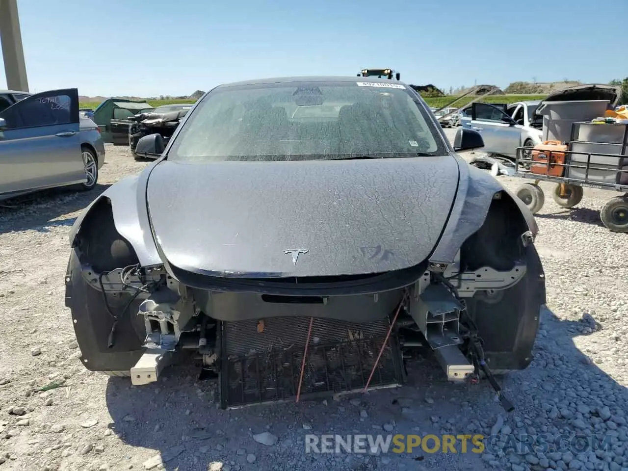 5 fotografías del automóvil dañado 5YJ3E1EA2PF697897 TESLA MODEL 3 2023