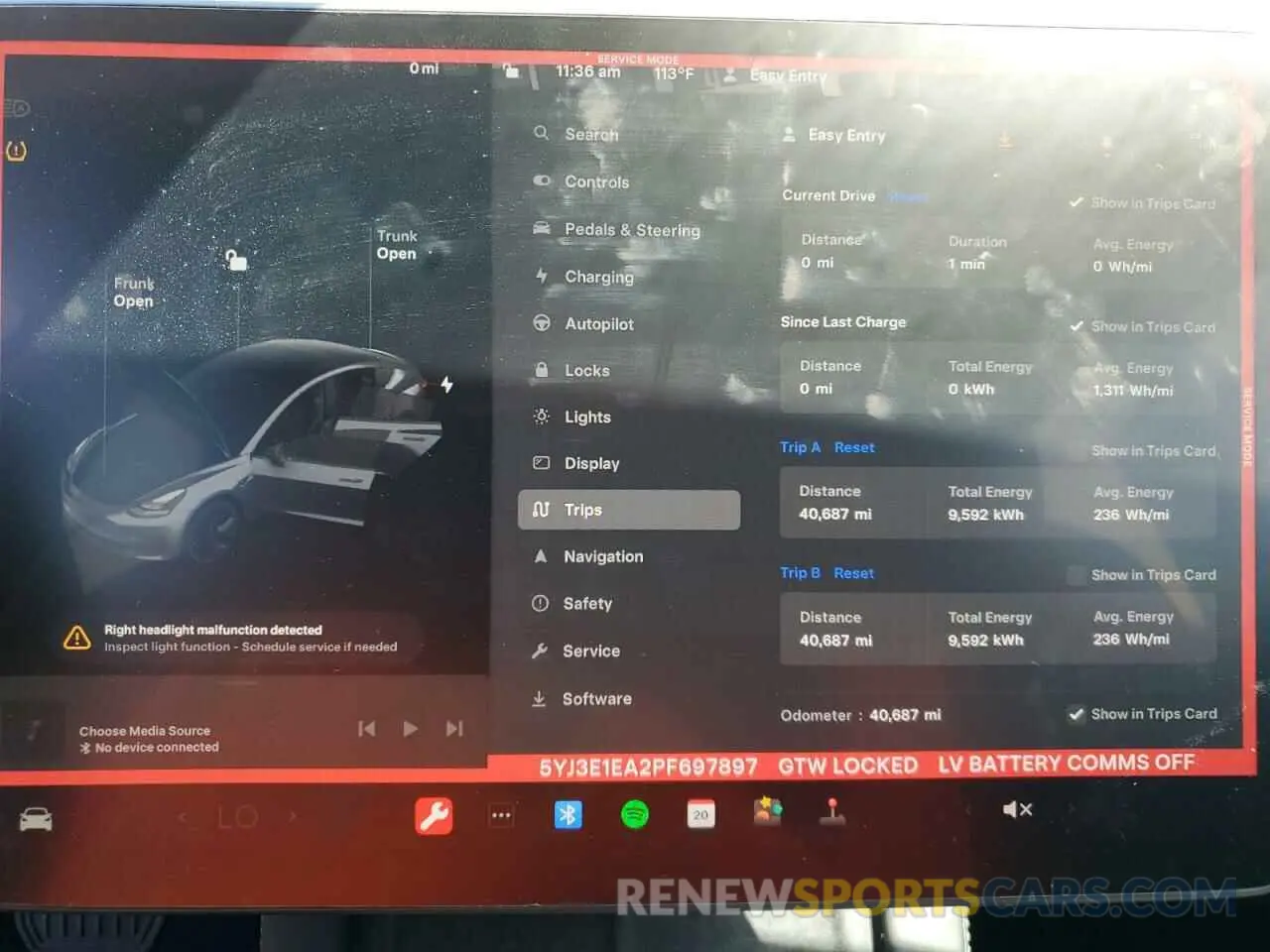 9 fotografías del automóvil dañado 5YJ3E1EA2PF697897 TESLA MODEL 3 2023