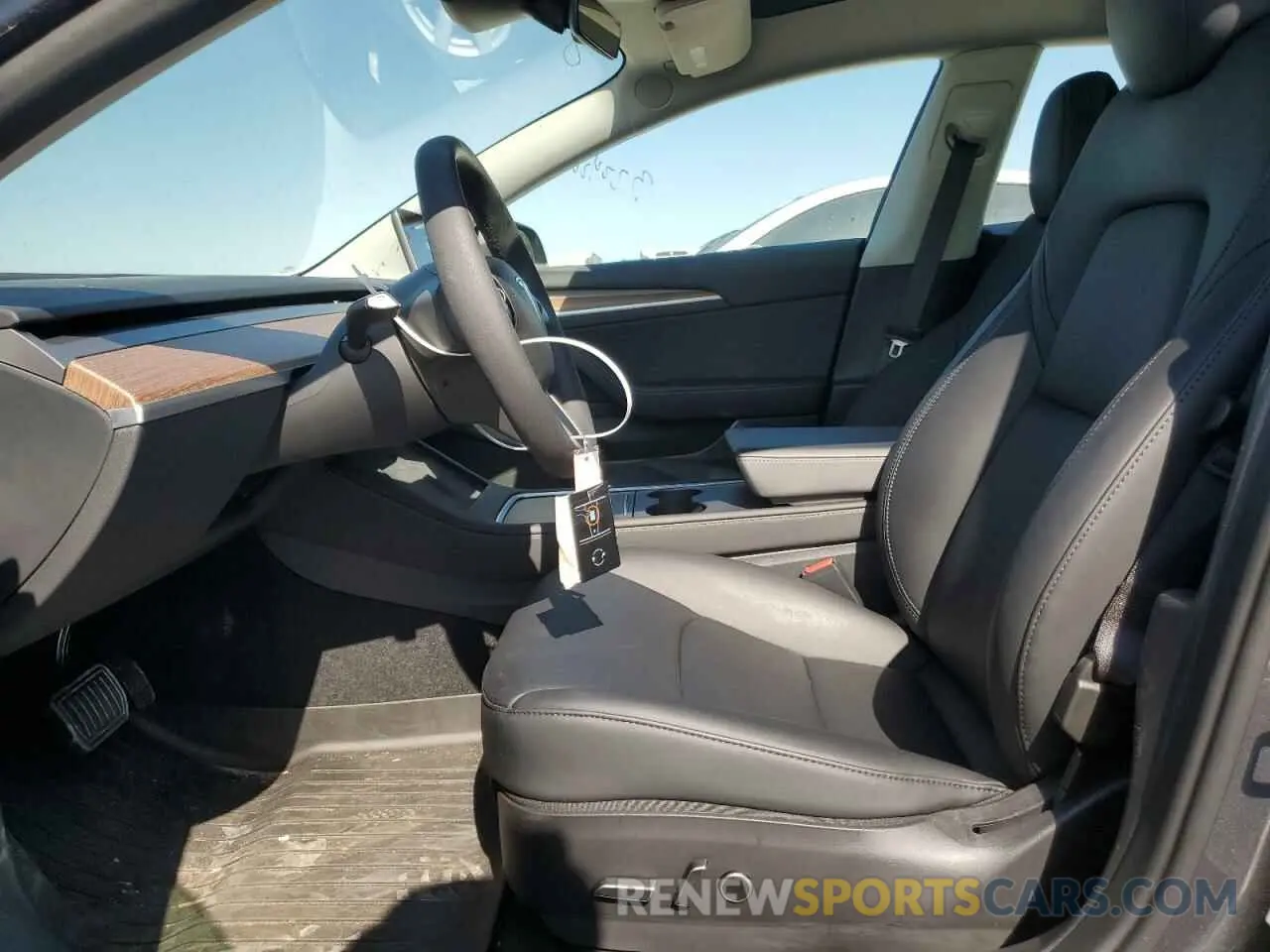 7 fotografías del automóvil dañado 5YJ3E1EA2PF705755 TESLA MODEL 3 2023