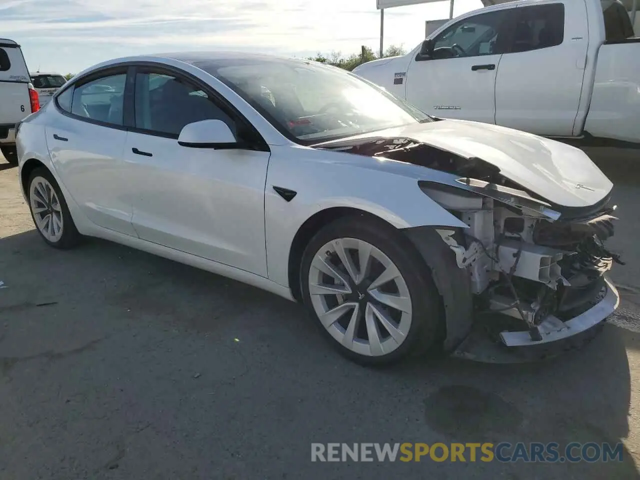 4 fotografías del automóvil dañado 5YJ3E1EA3PF383224 TESLA MODEL 3 2023