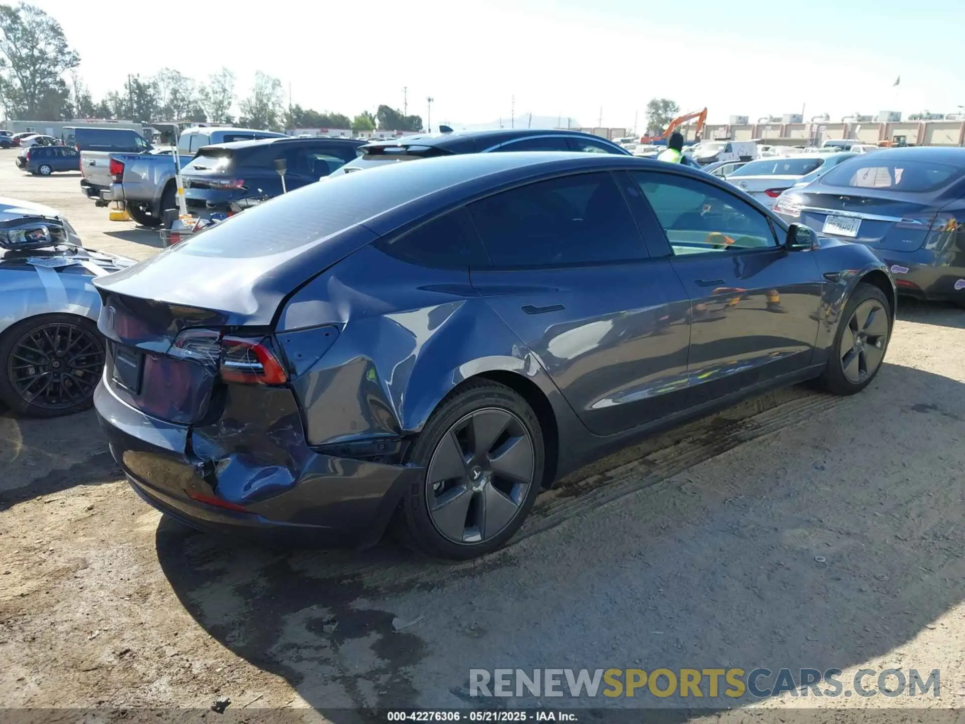 4 fotografías del automóvil dañado 5YJ3E1EA3PF412267 TESLA MODEL 3 2023