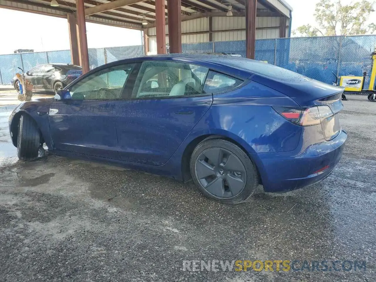 2 fotografías del automóvil dañado 5YJ3E1EA3PF414763 TESLA MODEL 3 2023