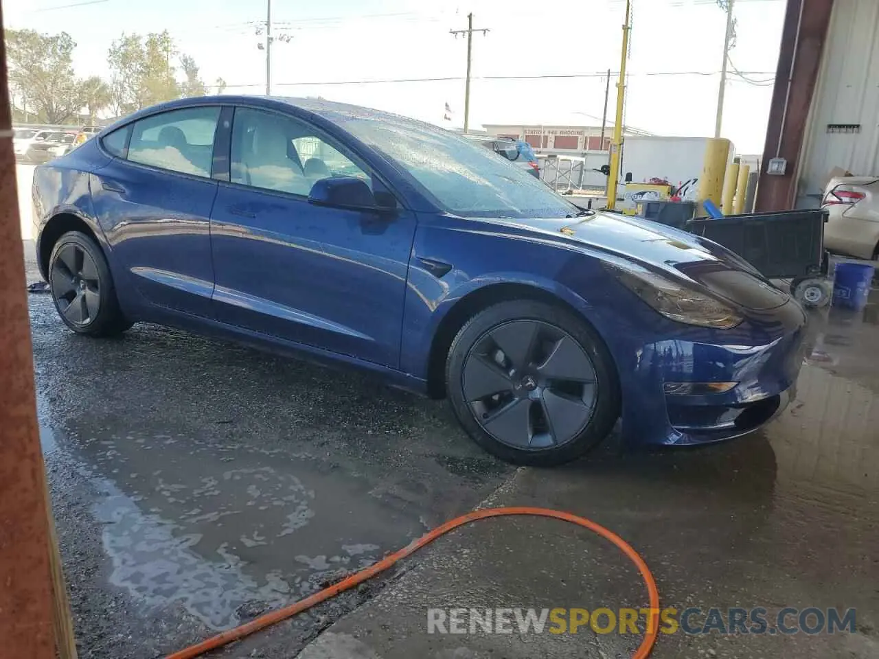4 fotografías del automóvil dañado 5YJ3E1EA3PF414763 TESLA MODEL 3 2023