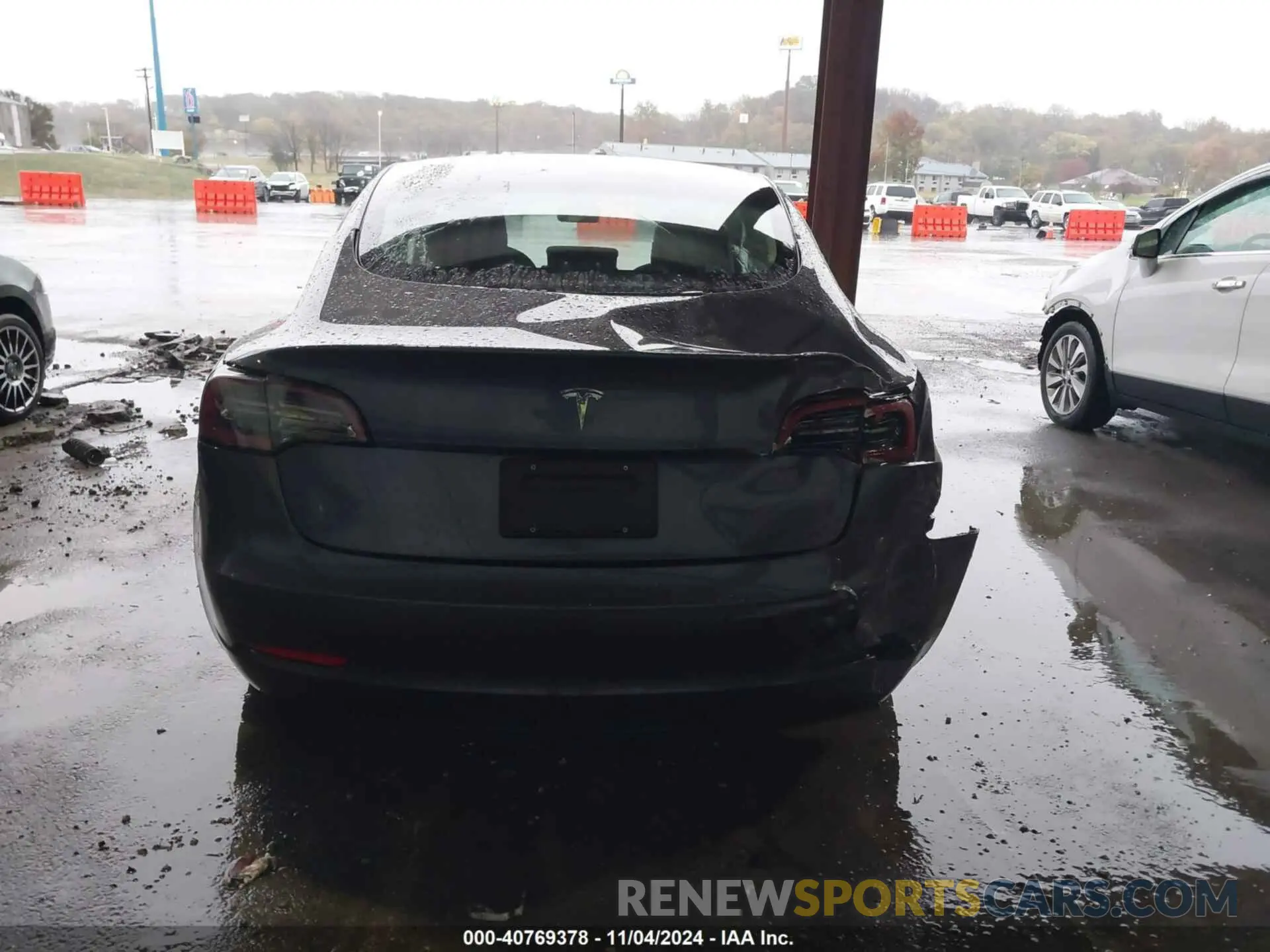 16 fotografías del automóvil dañado 5YJ3E1EA3PF448122 TESLA MODEL 3 2023