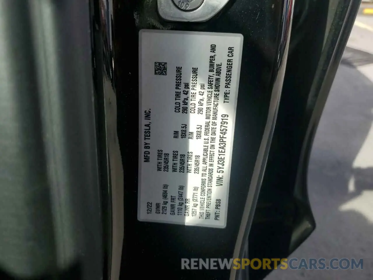 12 fotografías del automóvil dañado 5YJ3E1EA3PF457919 TESLA MODEL 3 2023