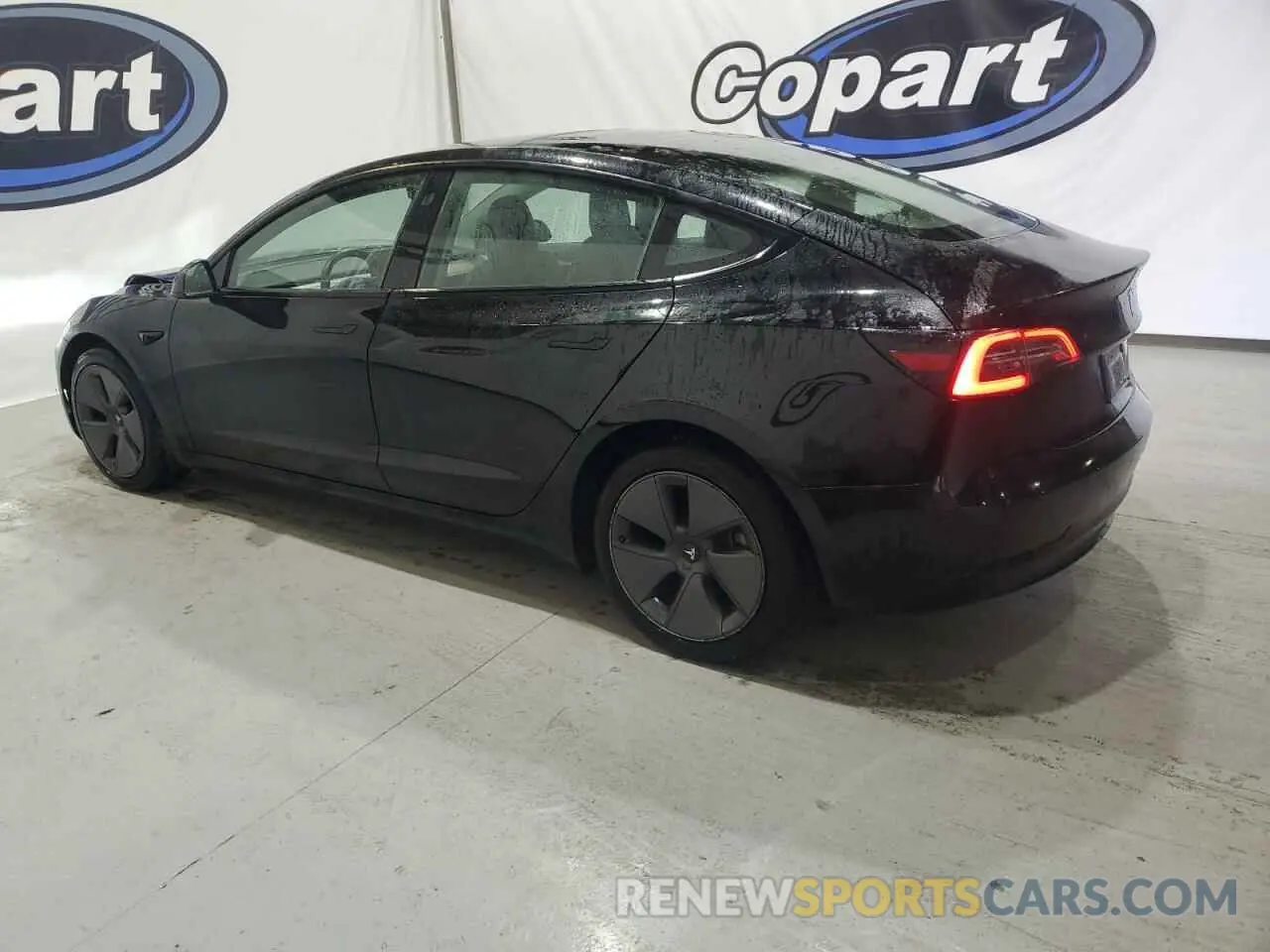 2 fotografías del automóvil dañado 5YJ3E1EA3PF457919 TESLA MODEL 3 2023