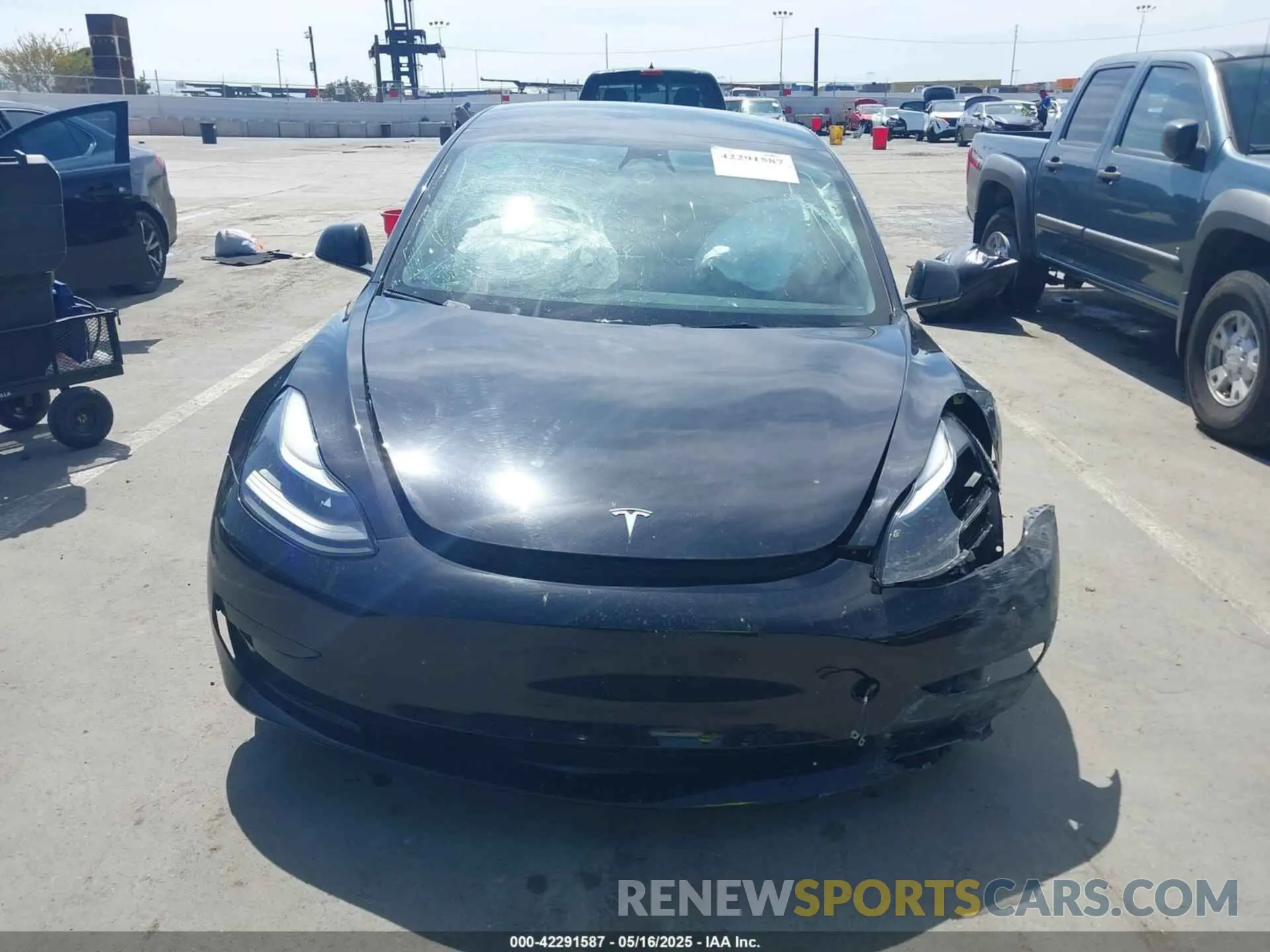 11 fotografías del automóvil dañado 5YJ3E1EA3PF462120 TESLA MODEL 3 2023