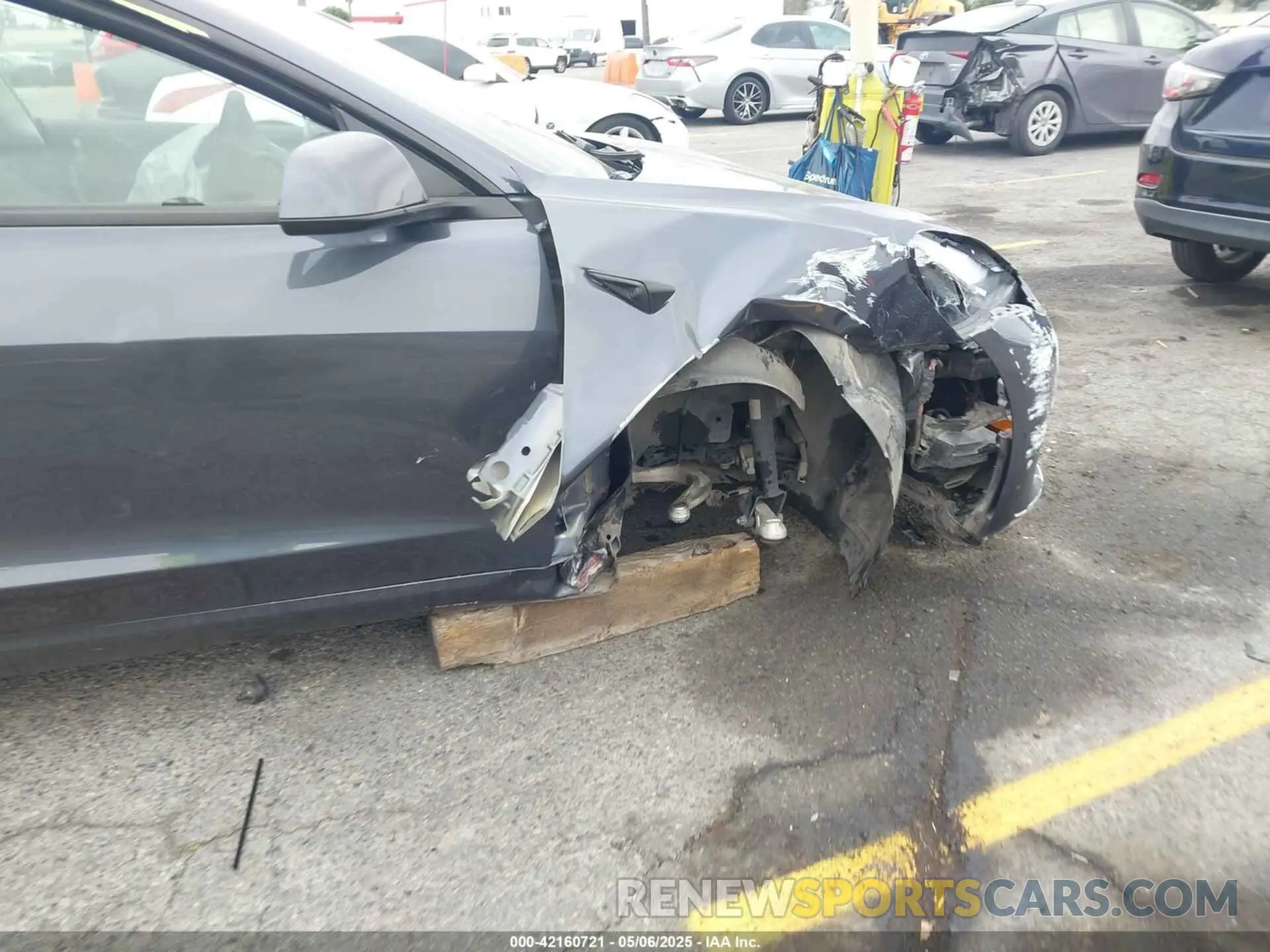 6 fotografías del automóvil dañado 5YJ3E1EA3PF463686 TESLA MODEL 3 2023