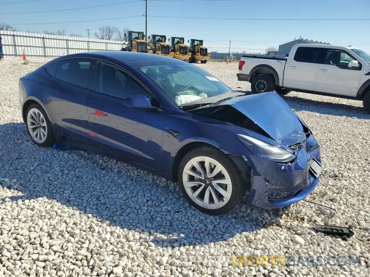 4 fotografías del automóvil dañado 5YJ3E1EA3PF492573 TESLA MODEL 3 2023